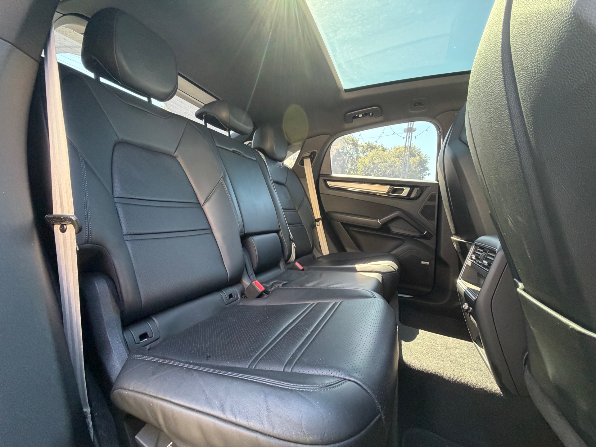 Porsche Cayenne 3.0 V6 462ch Platinum Edition