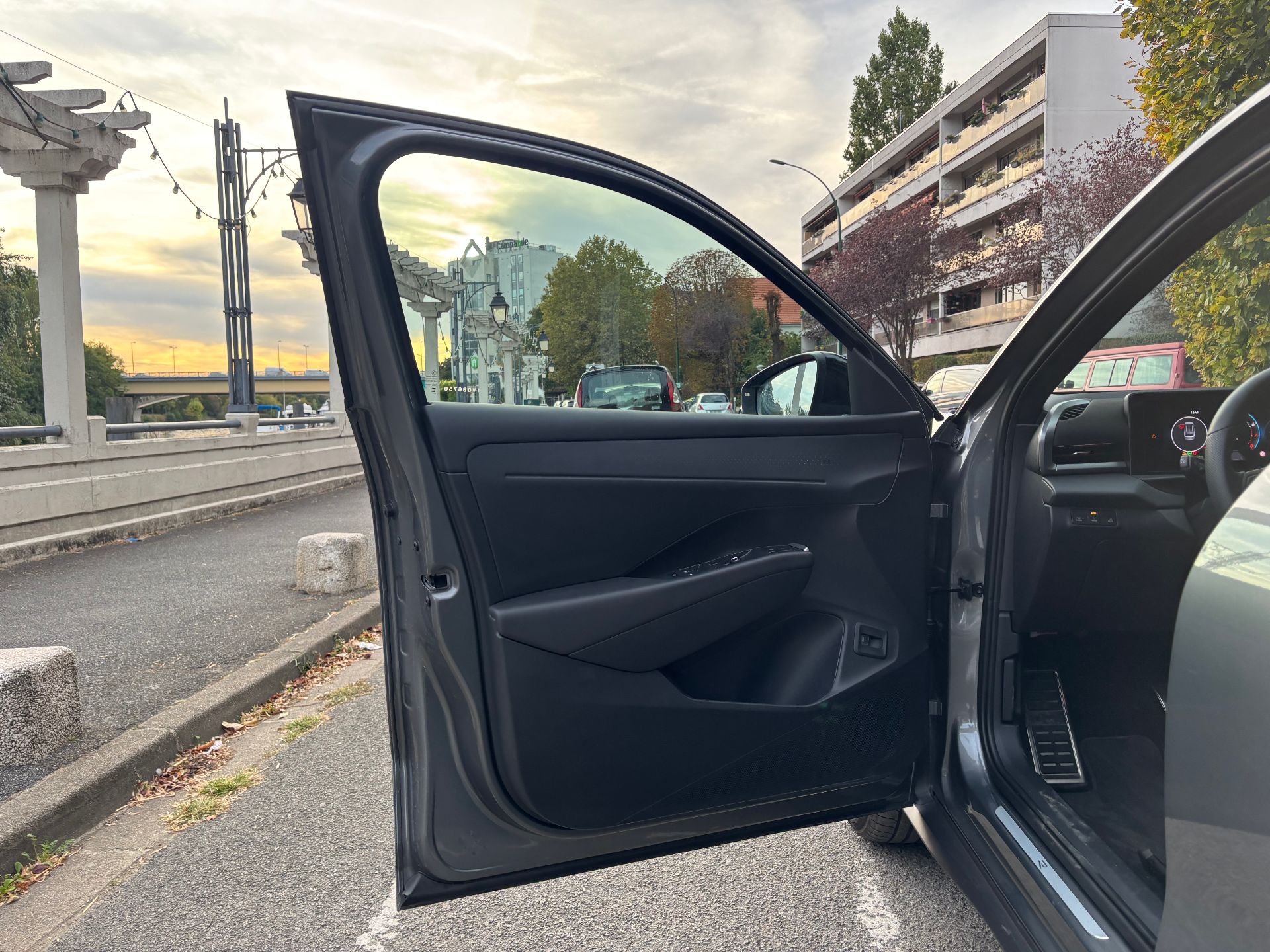 Volkswagen T-Roc 1.5 e-tsi 150ch R-line