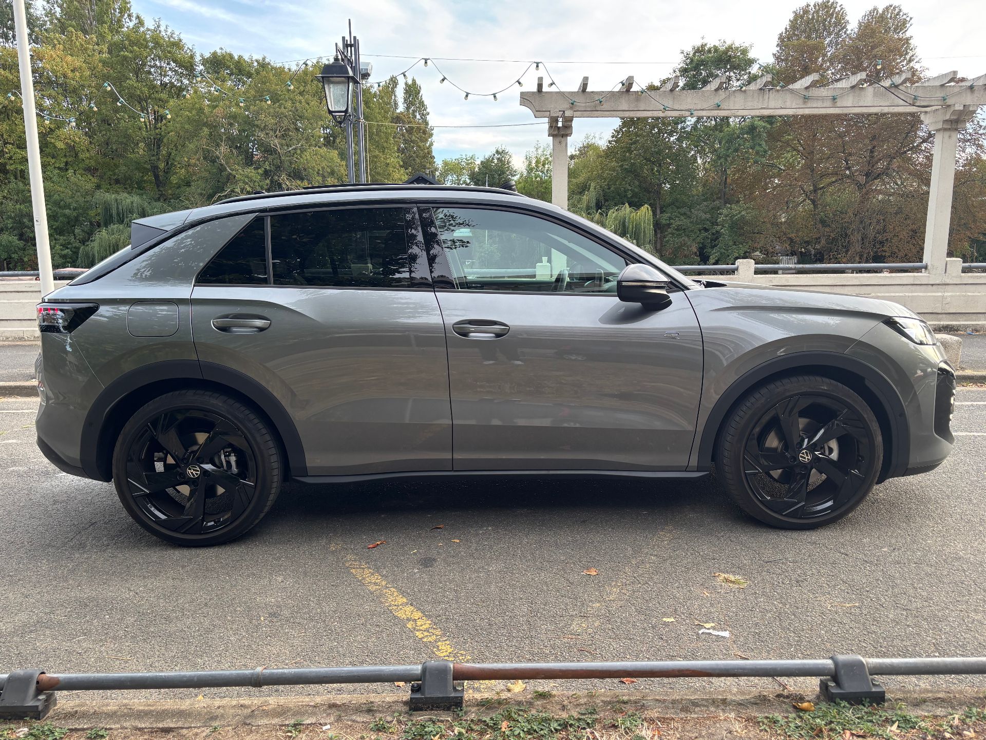 Volkswagen T-Roc 1.5 e-tsi 150ch R-line
