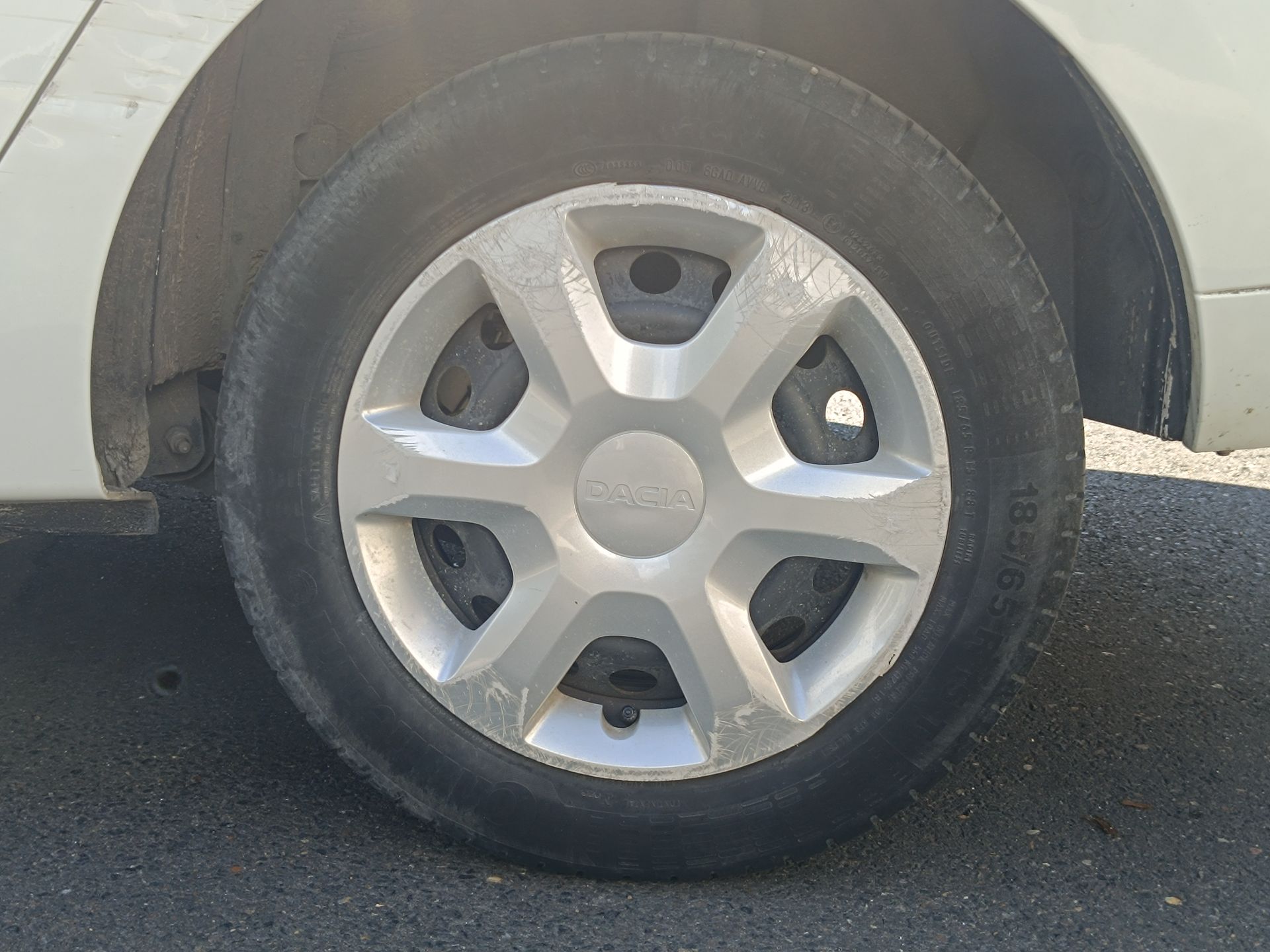 Dacia Logan 1.2i 75ch