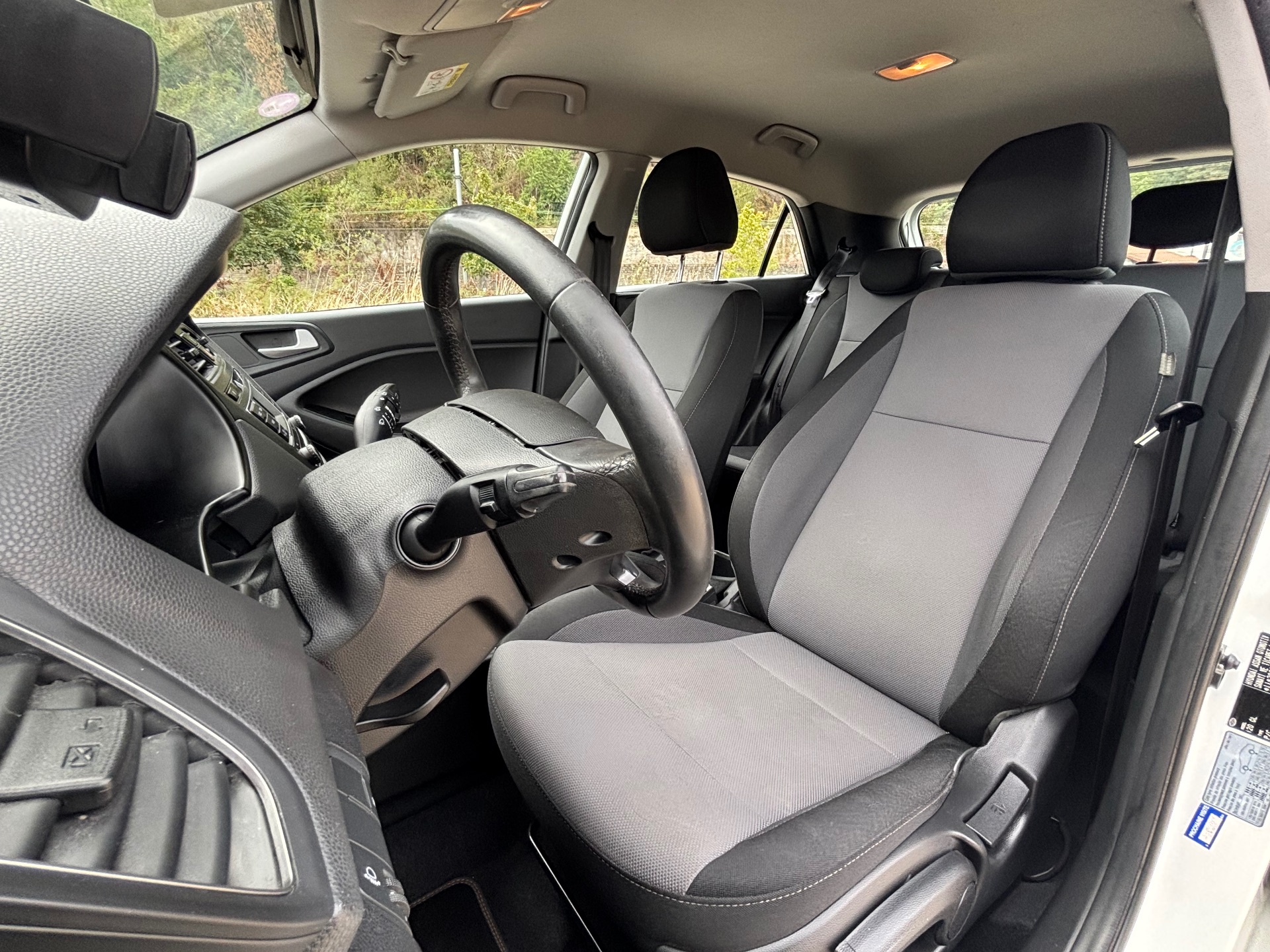 Hyundai i20 1.2L 75ch clim