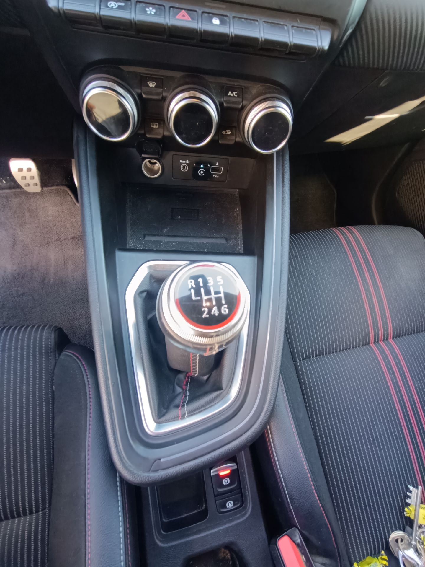 RENAULT CLIO 1.3 TCE 140ch rs line