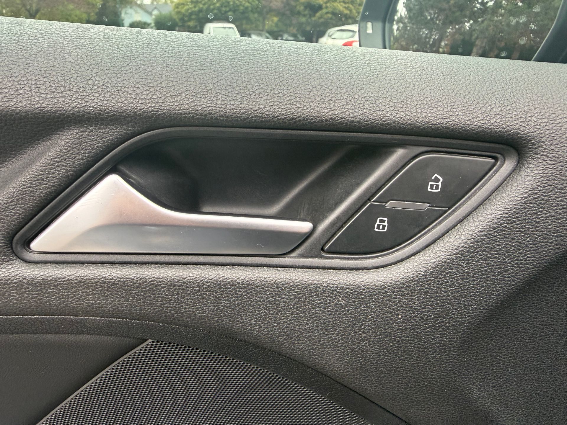 Audi A3 30TFSI 116ch Business line