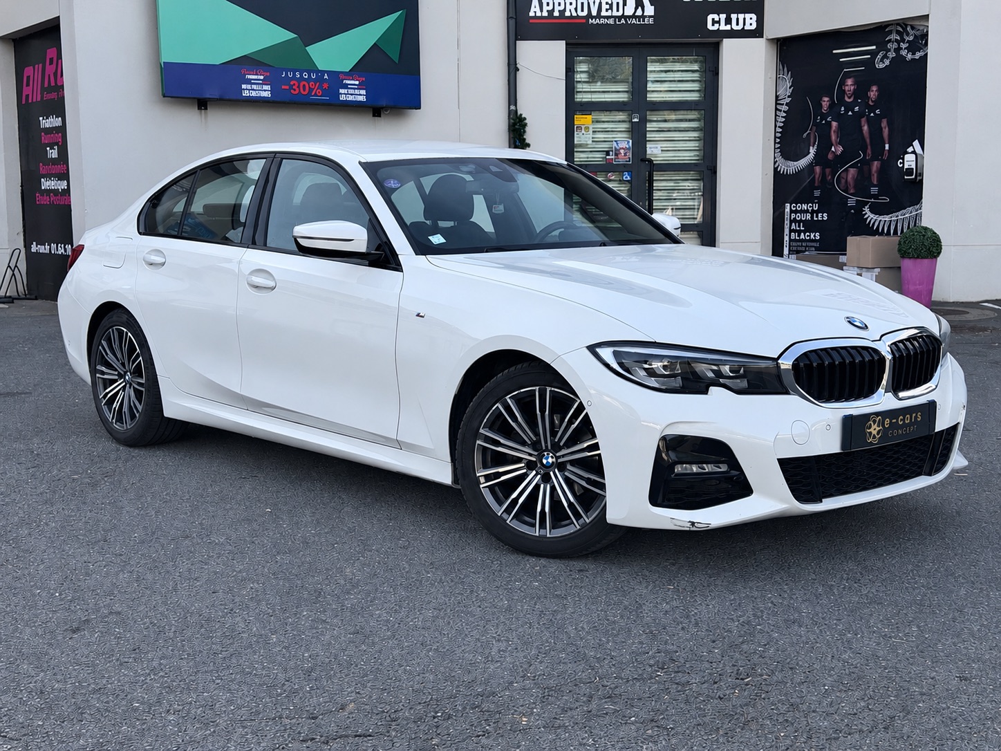 BMW Série 3 318i 2.0 i 16V Steptronic8 156ch M SPORT