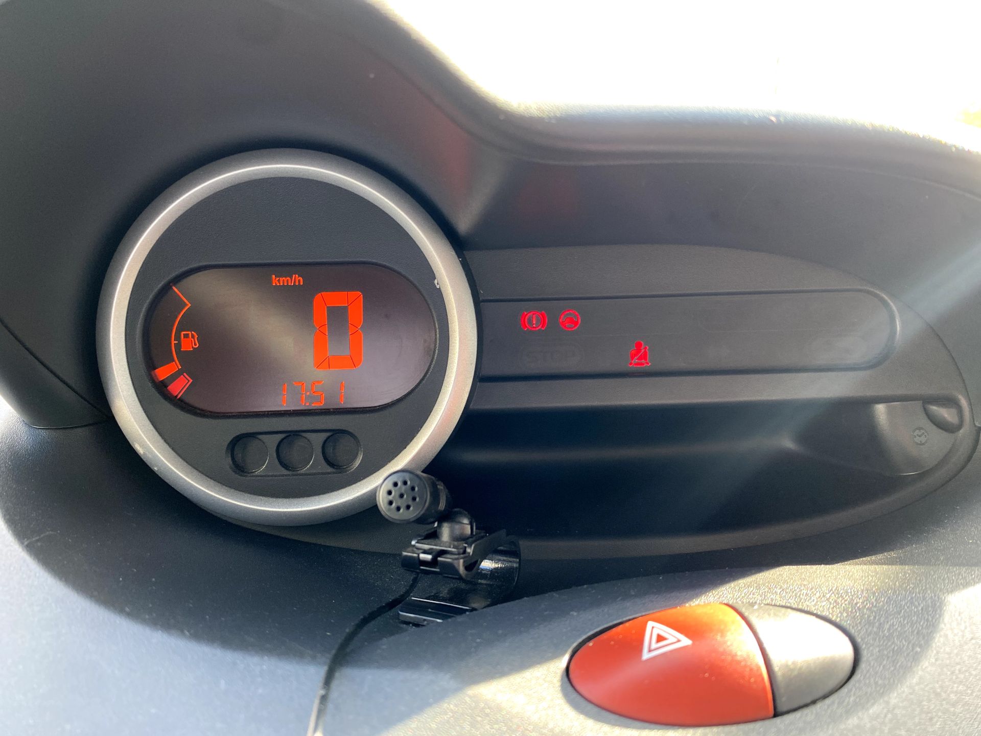 Renault Twingo 1.2 75ch Authentique