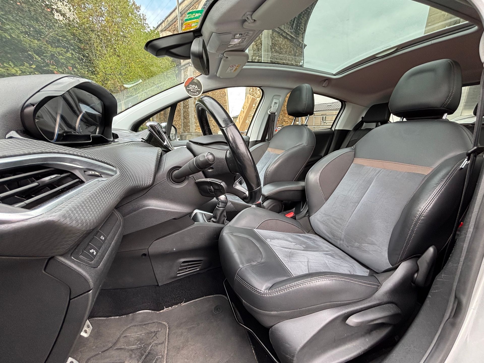 Peugeot 208 1.2 Purtech 110ch Allure