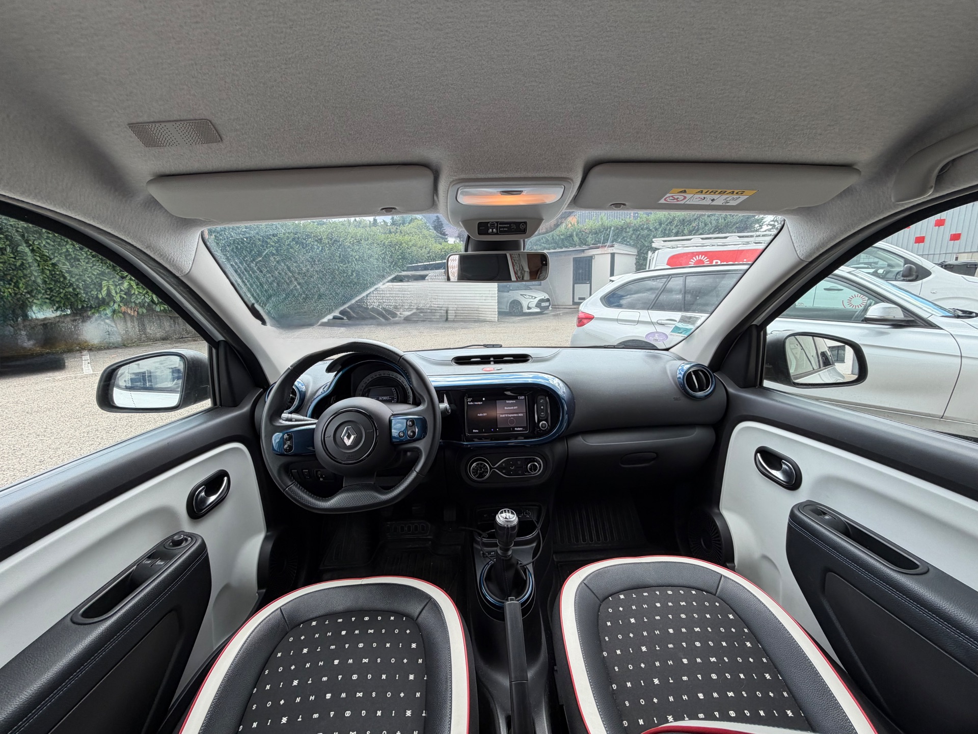 Renault Twingo 0.9 TCE 95ch SIGNATURE