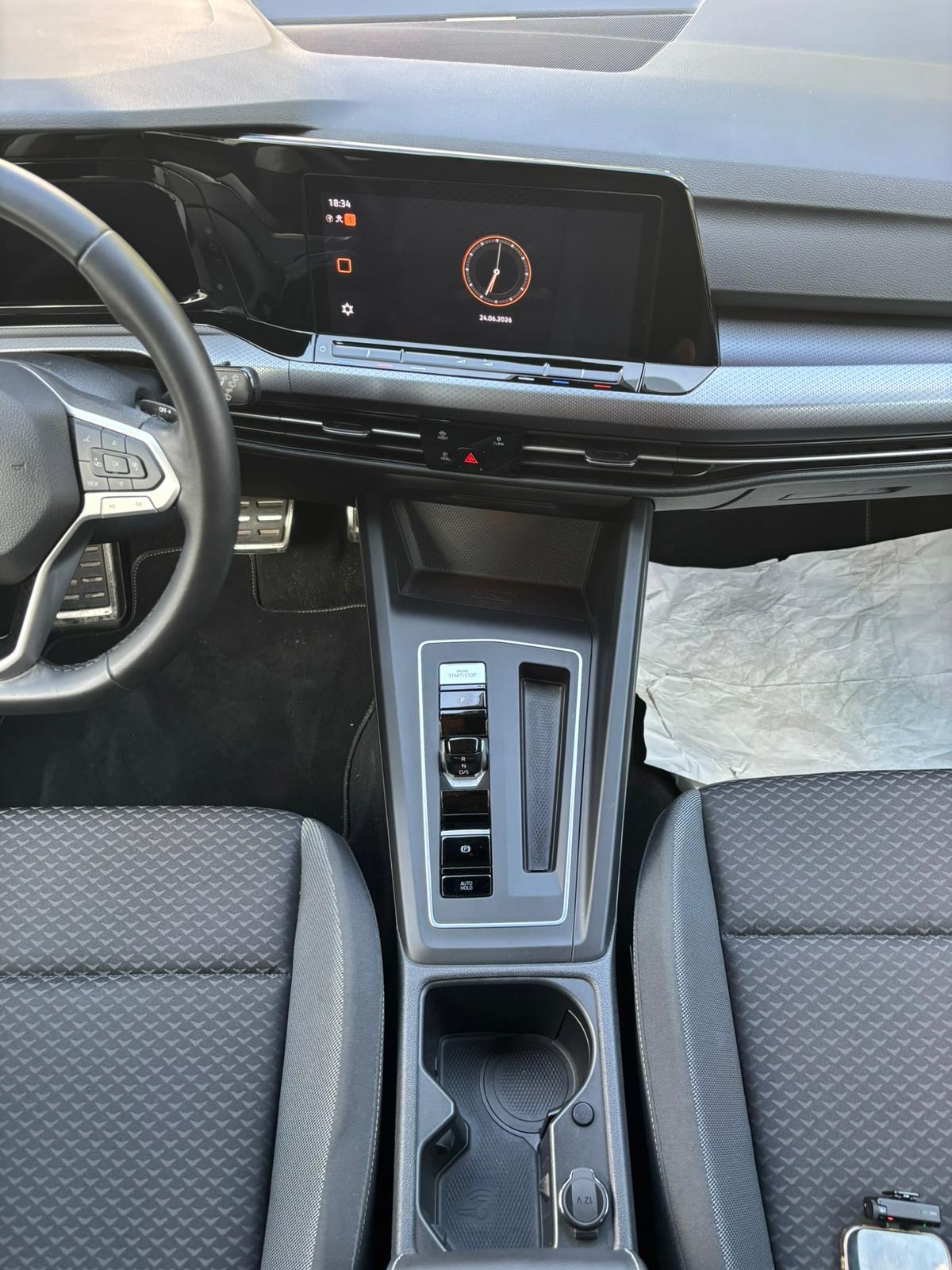 Volkswagen Golf 8 VIII 1.5 ETSI 131ch Active