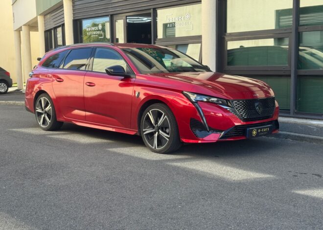 Peugeot 308 SW 1.2 HYBRID 136ch GT LINE
