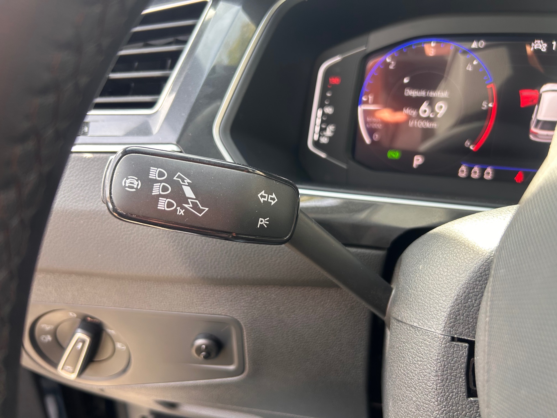 volkwasgen Tiguan 2.0L 150ch R line exclusive