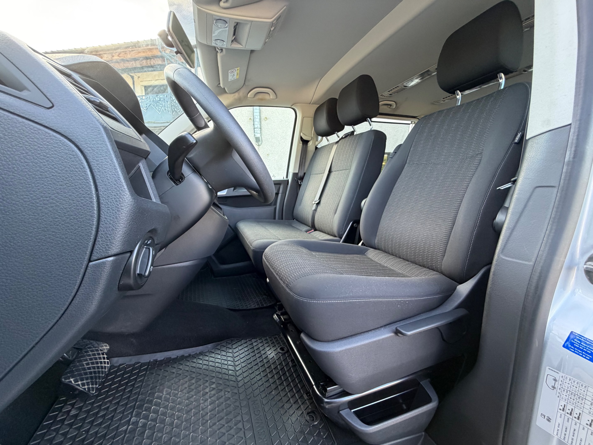 Volkswagen Caravelle 9P Long 2.0 TDI DSG7 150ch Confortline 1ère main