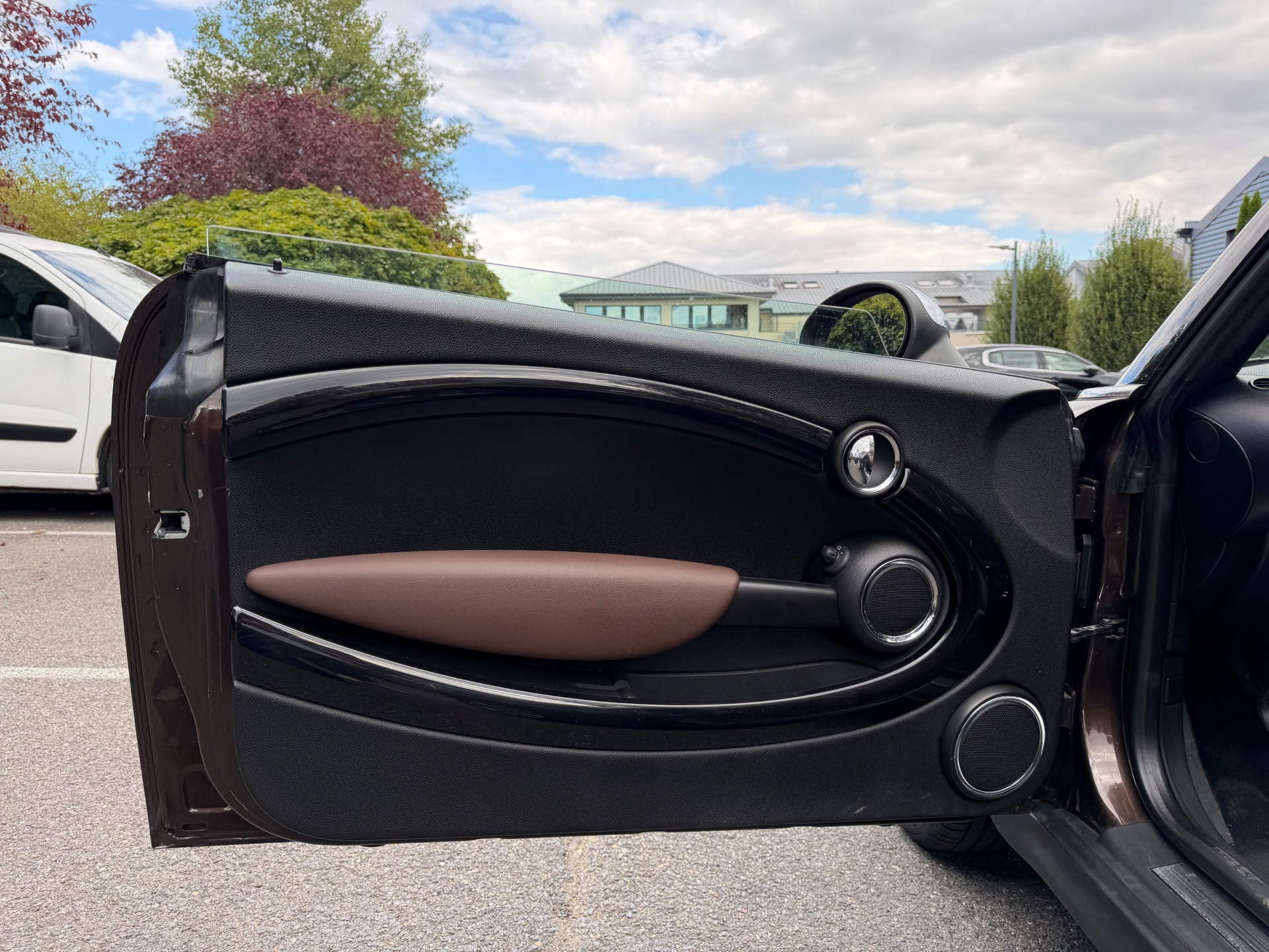 Mini Mini 2 Cabriolet Cooper 1.6 i 16V 120 cv 120ch CHILI