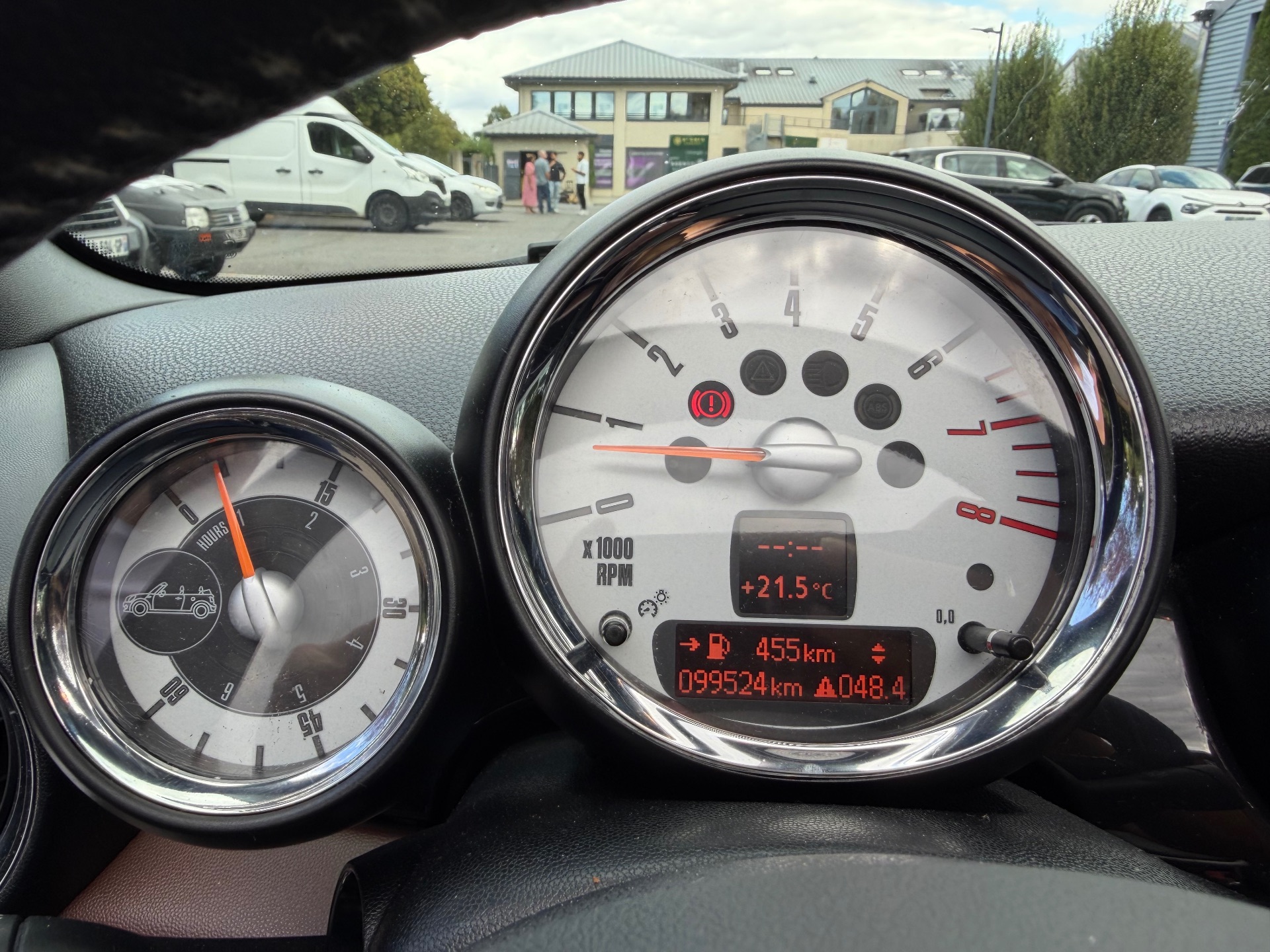 Mini Mini 2 Cabriolet Cooper 1.6 i 16V 120 cv 120ch CHILI