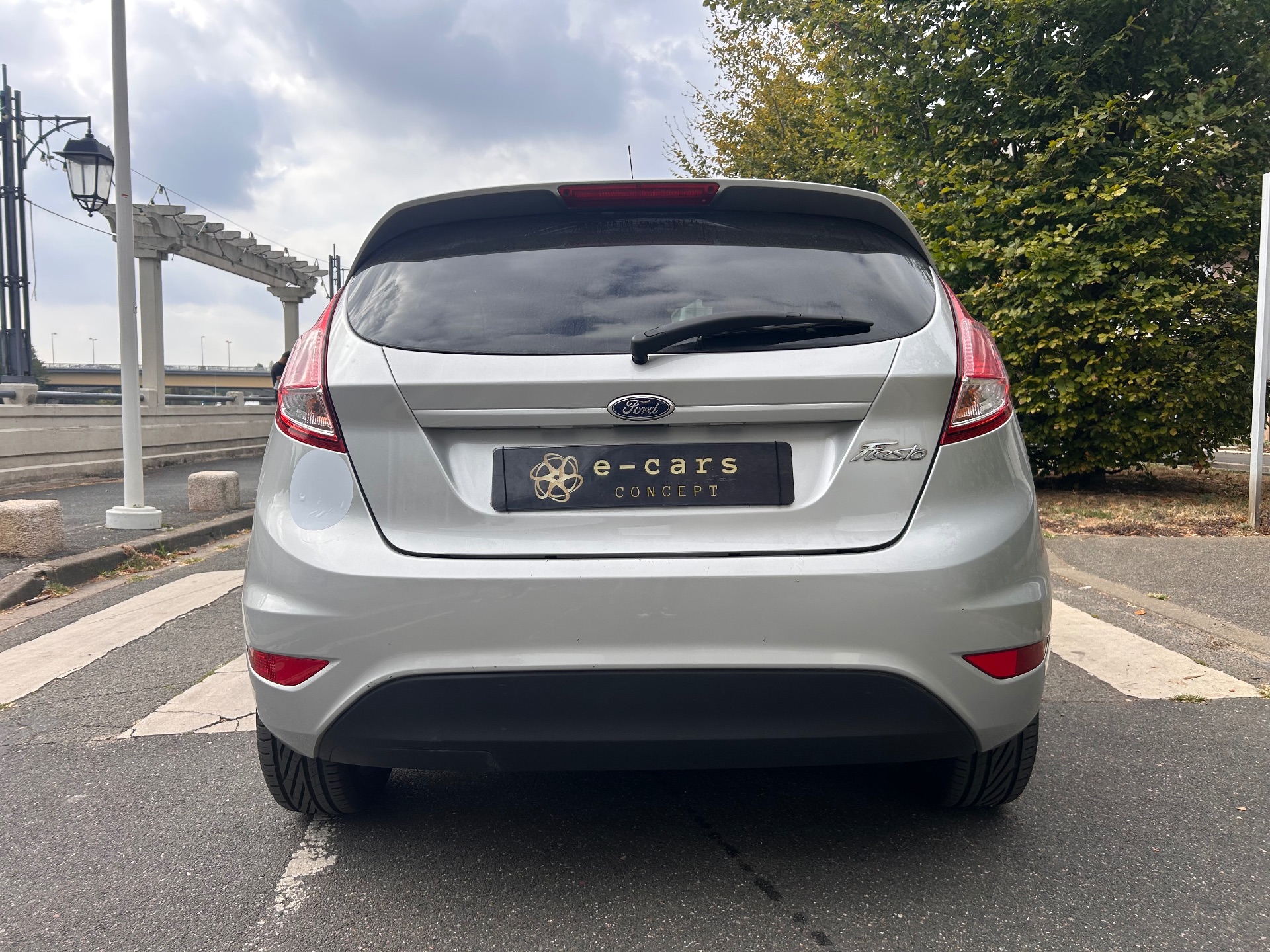 Ford Fiesta 1.0 sci 80ch titanium