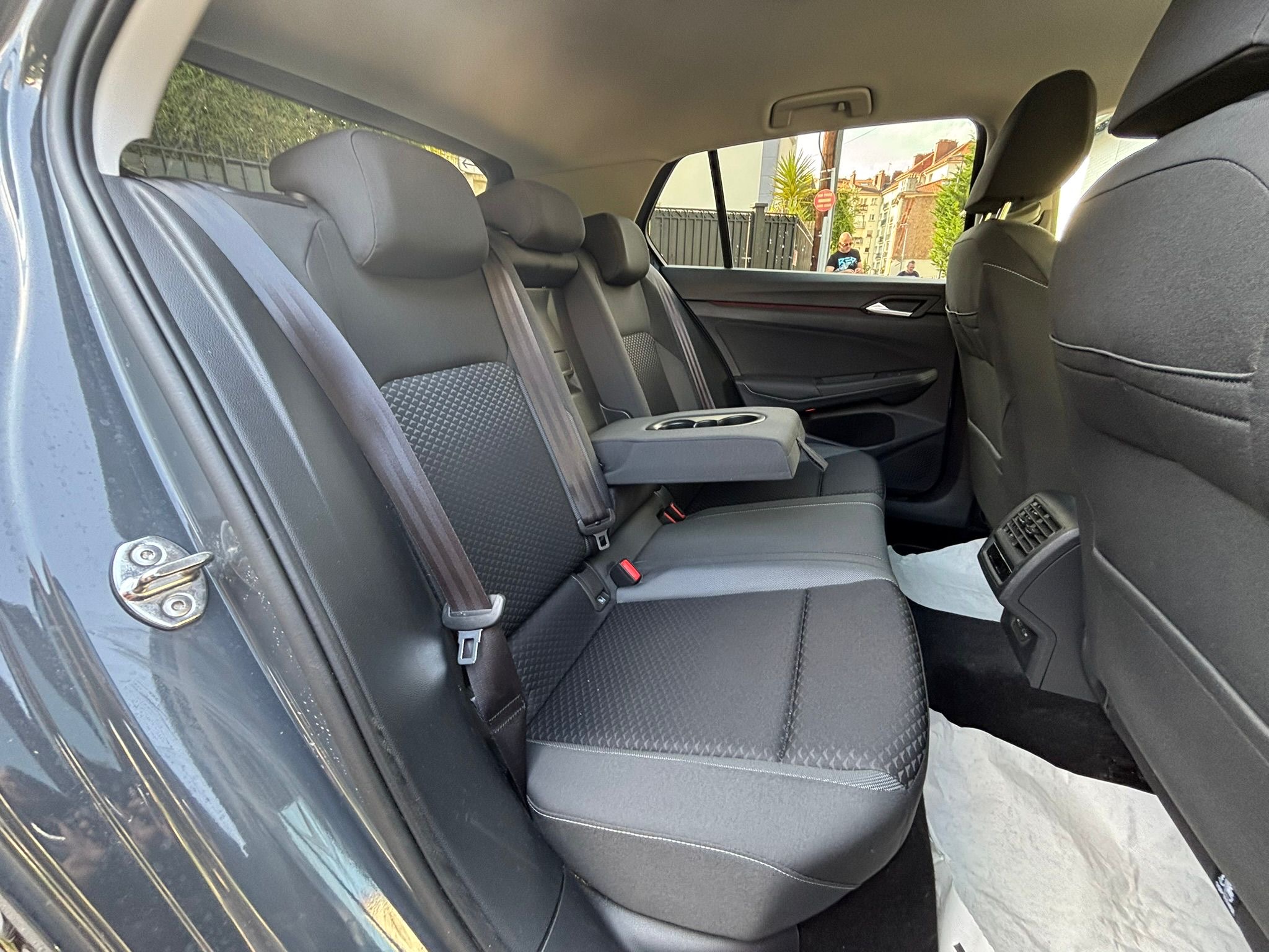 Volkswagen Golf 8 VIII 1.5 ETSI 131ch Active