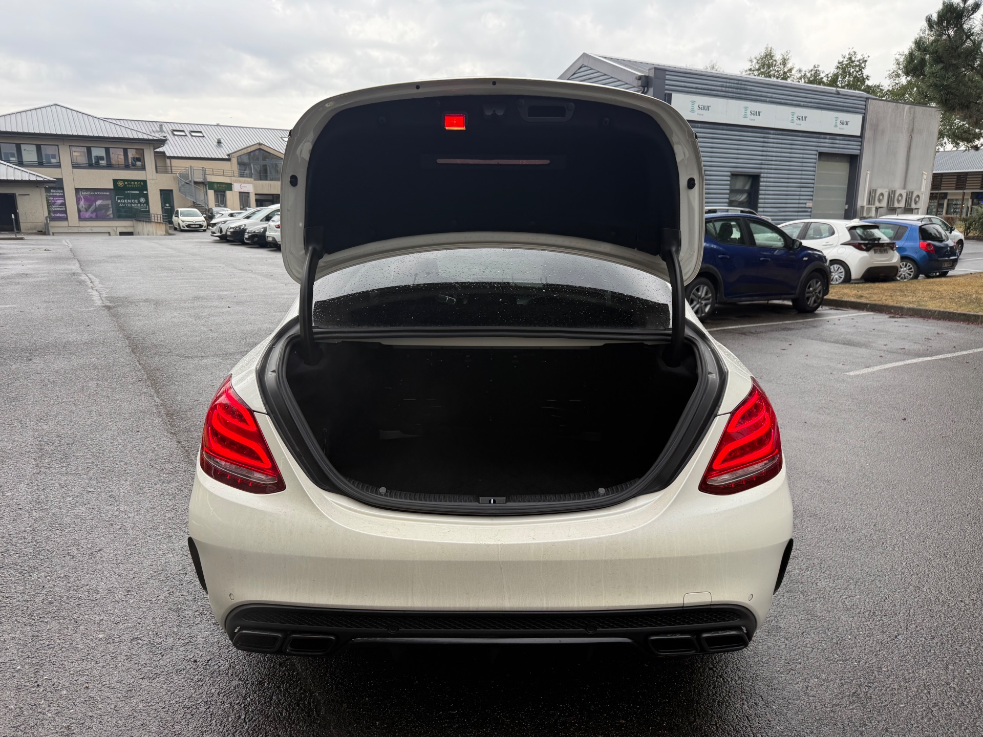 Mercedes-Benz Classe C 4.0 V8 476ch AMG