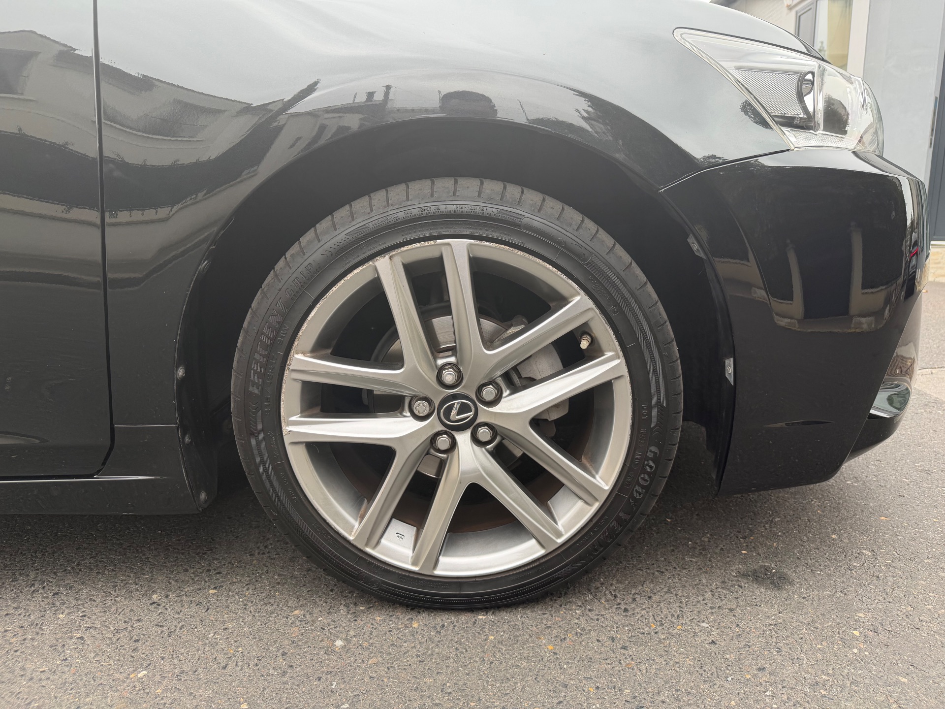 Lexus CT200h 1.8 136ch luxe