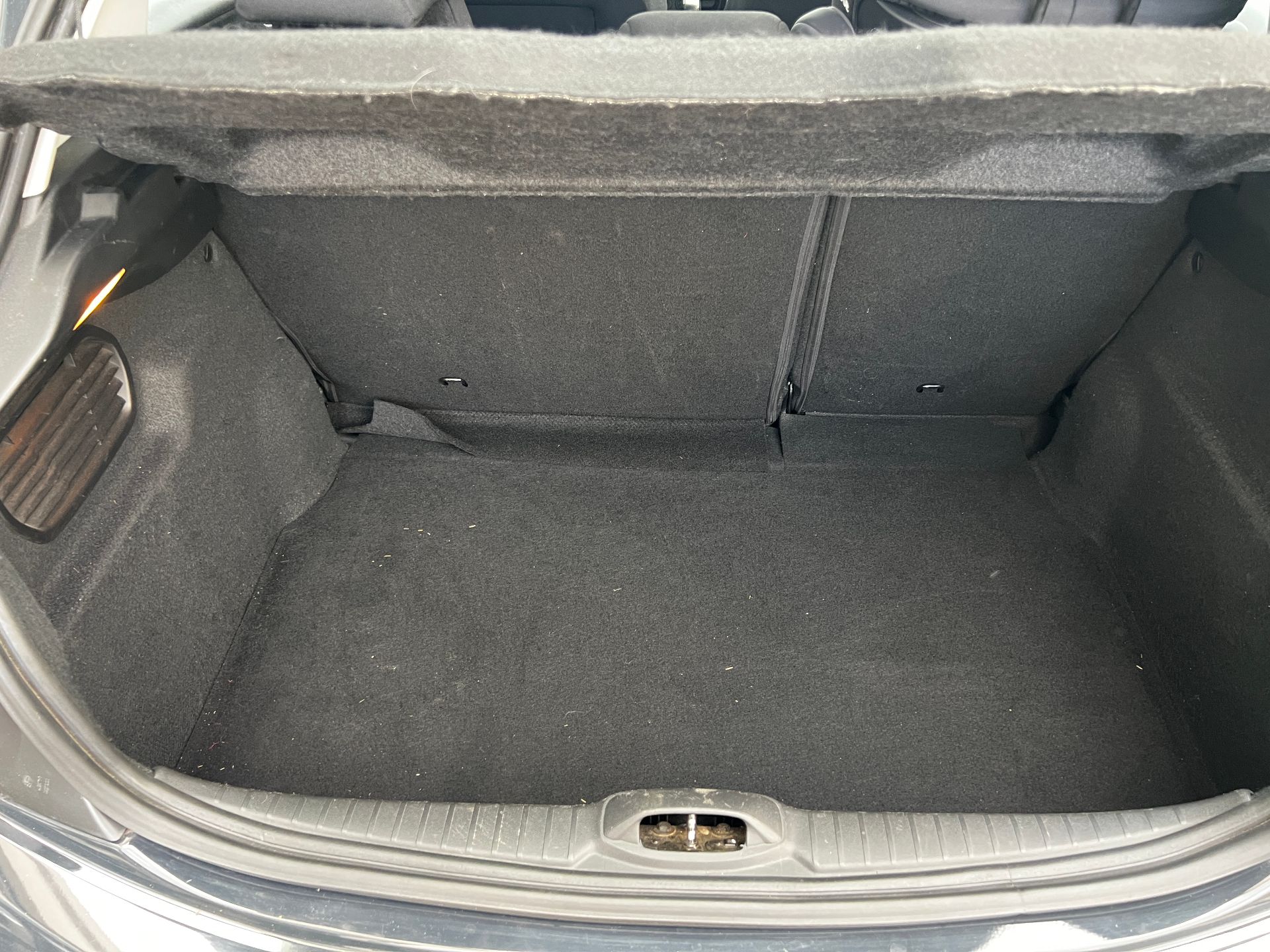 Peugoet 208 1.2 Pure tech 82ch ACTIVE
