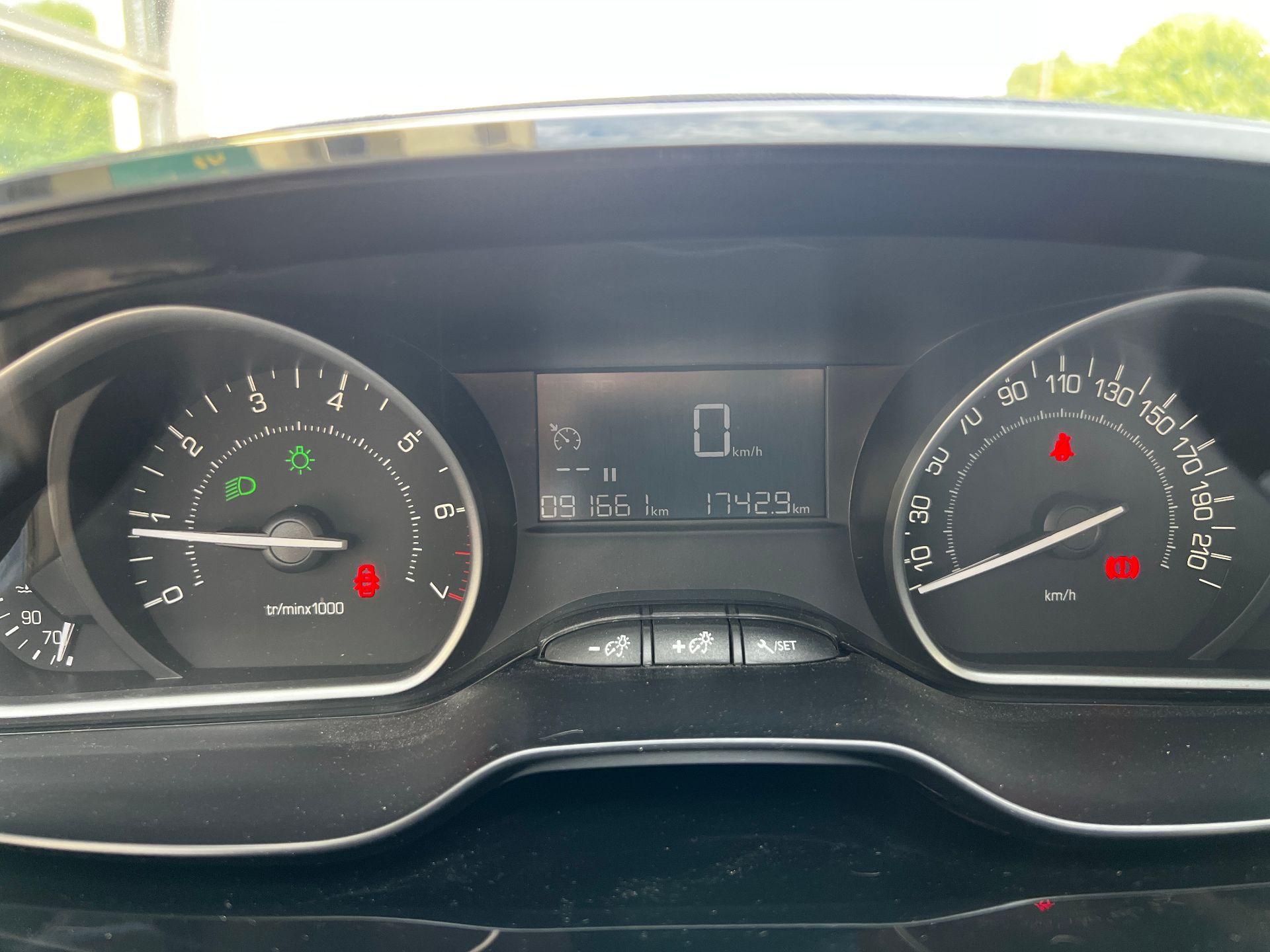 Peugeot 208 1.2 pure tech 82ch Allure