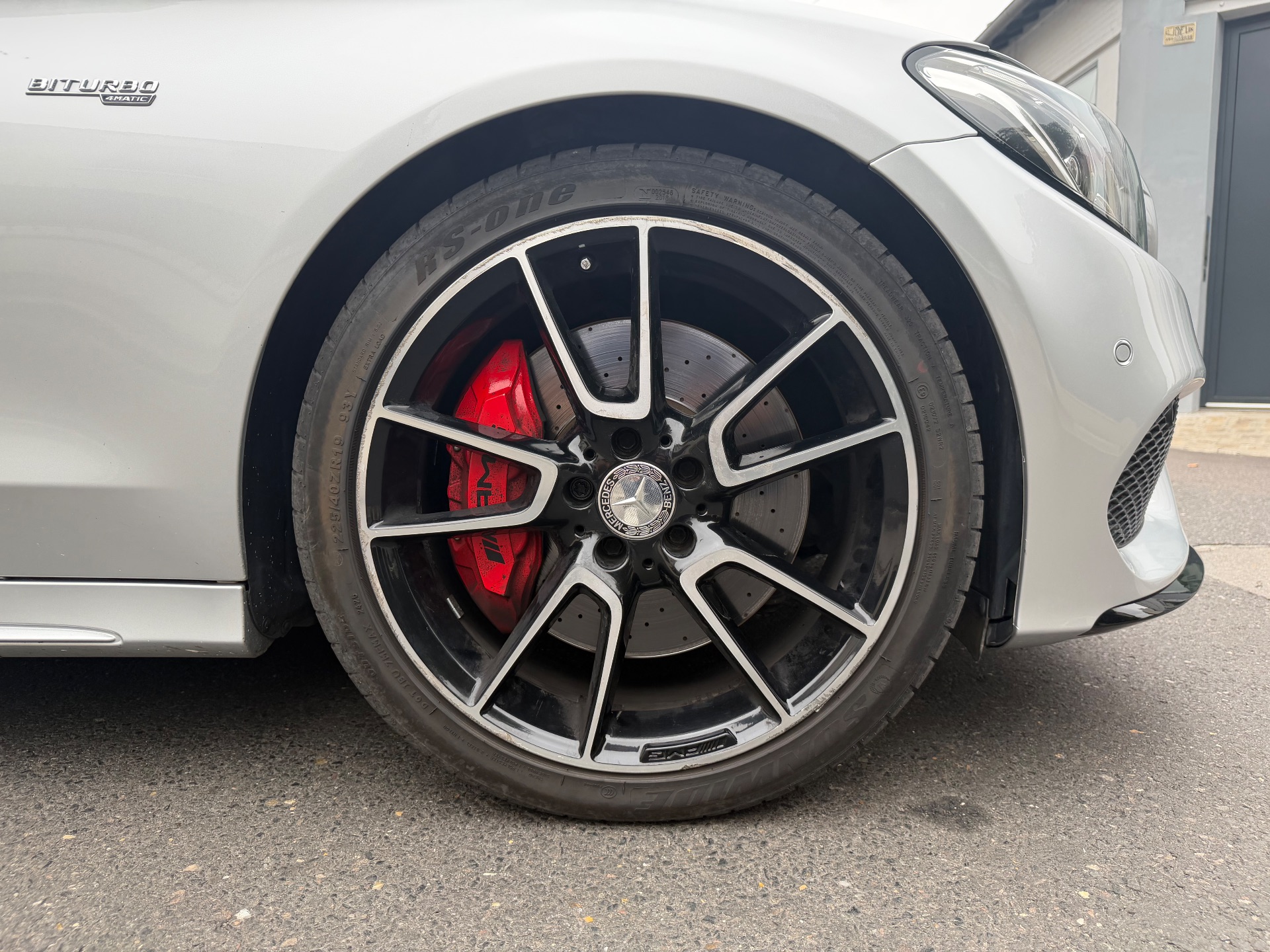 Mercedes-Benz Classe C 3.0 V6 biturbo 367ch 43 AMG