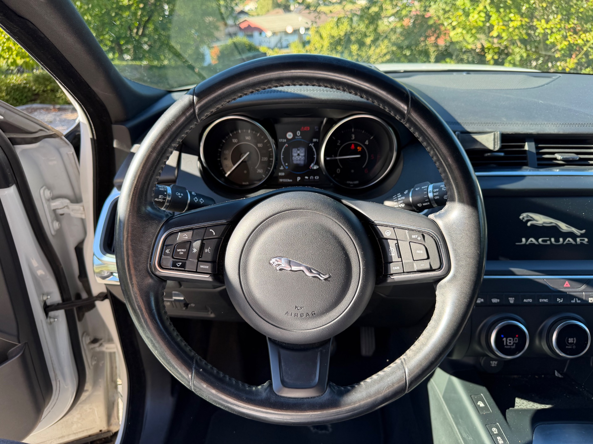Jaguar E-Pace 2.0 D 180ch ⚠️ CHAINE DE DISTRIBUTION A CHANGER !!