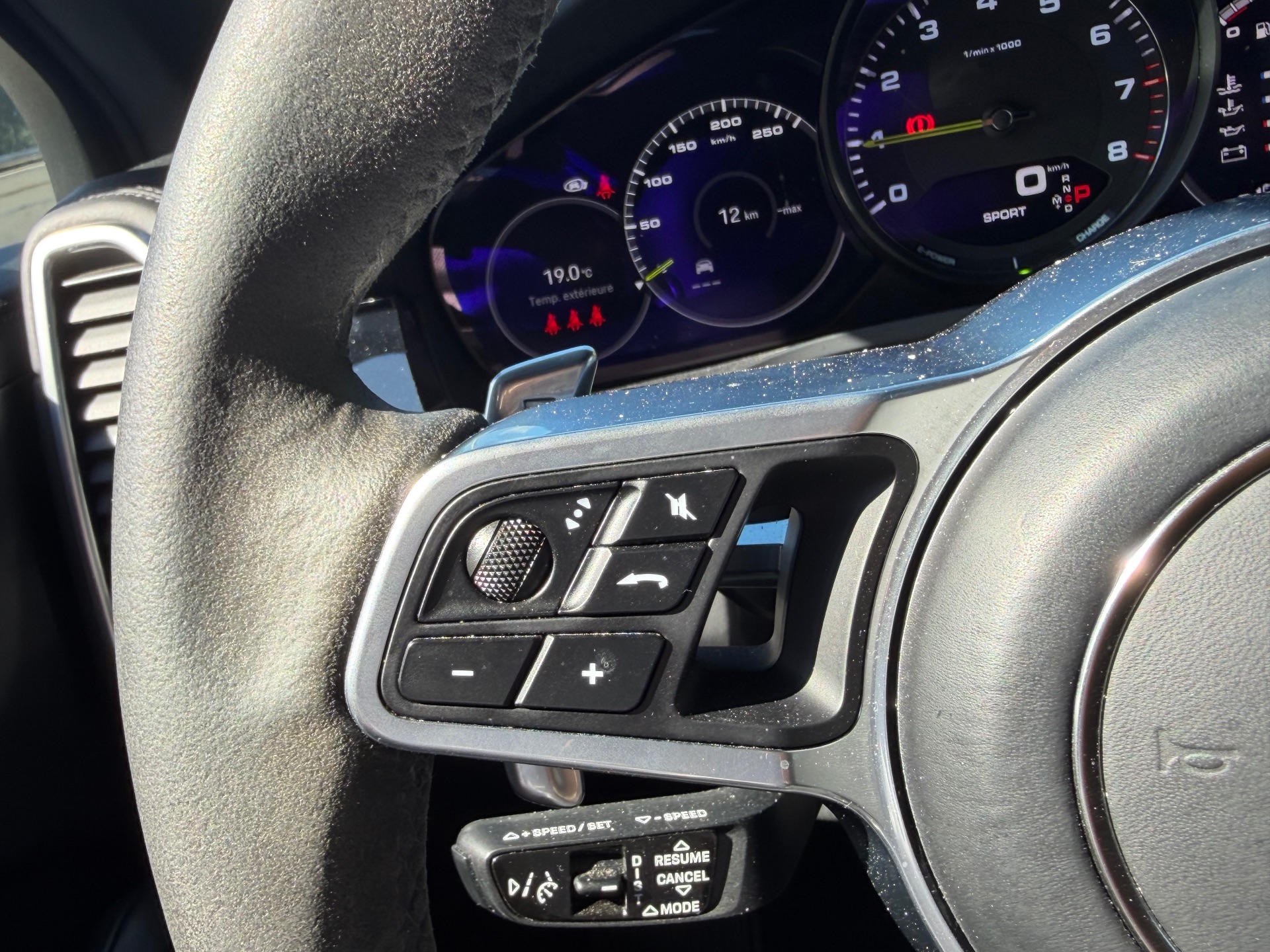Porsche Cayenne 3.0 V6 462ch Platinum Edition
