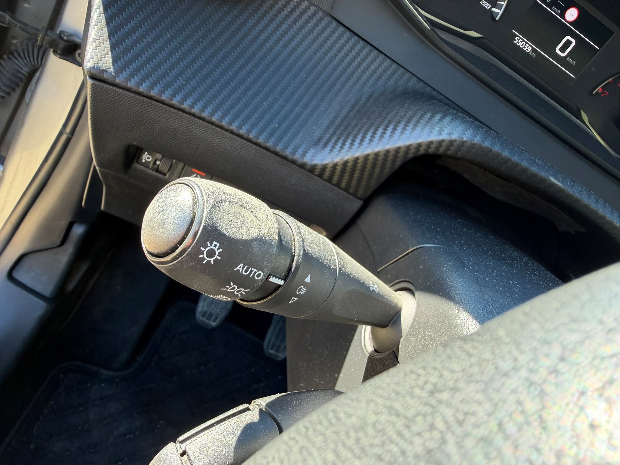 Peugeot 208 1,2 Puretech 75ch buisness