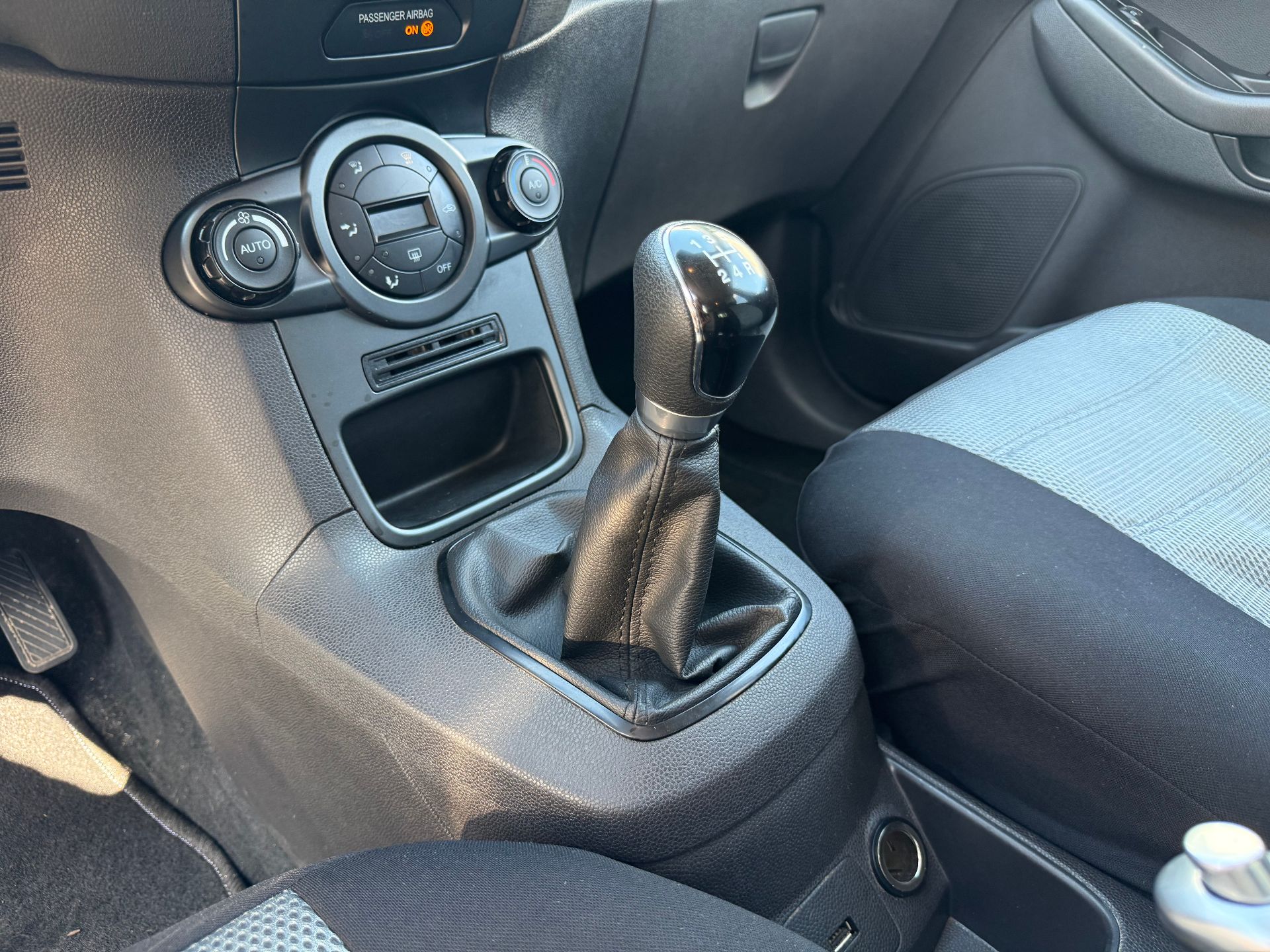 Ford Fiesta VI 1.25 82ch