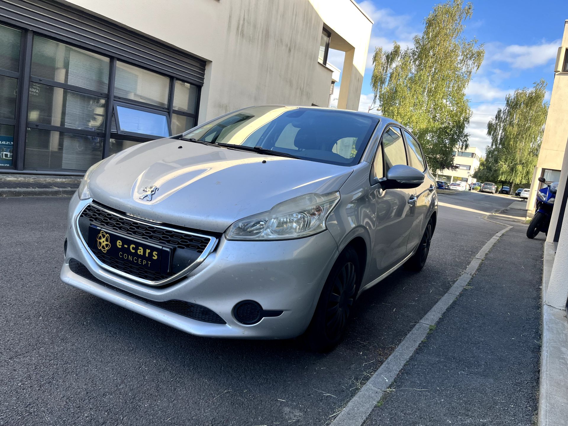Peugeot 208 1.4L HDi 68ch