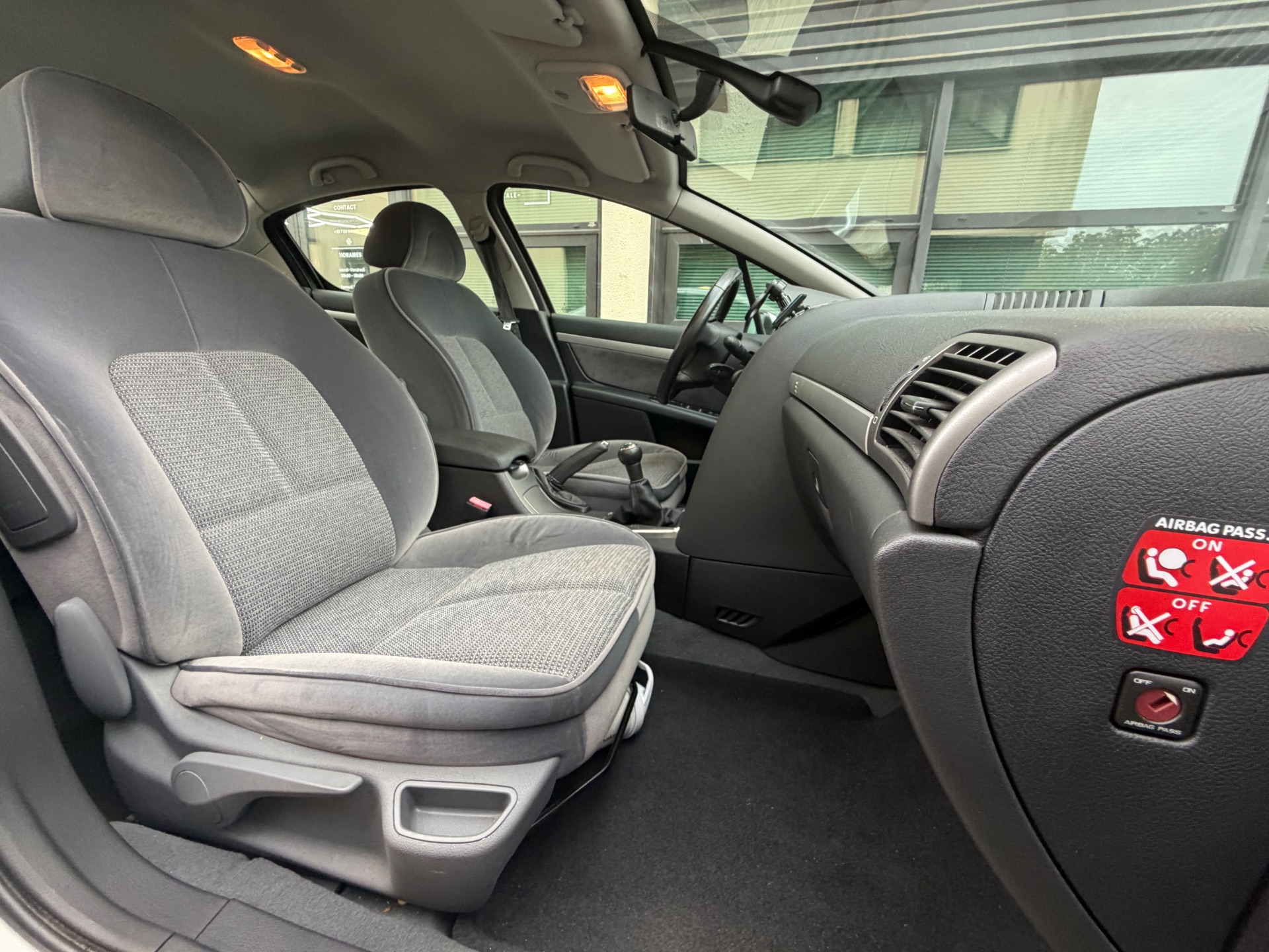 Peugeot 407 1.6 HDI 110ch “Confort Pack”