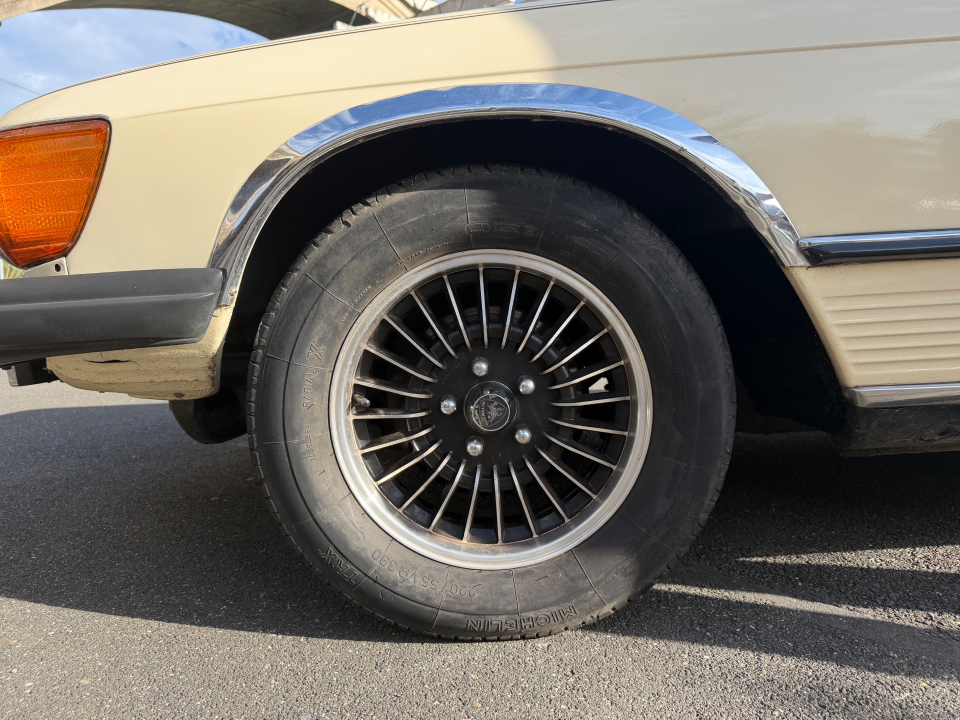 Mercedes-Benz SL 450 4.5 225ch