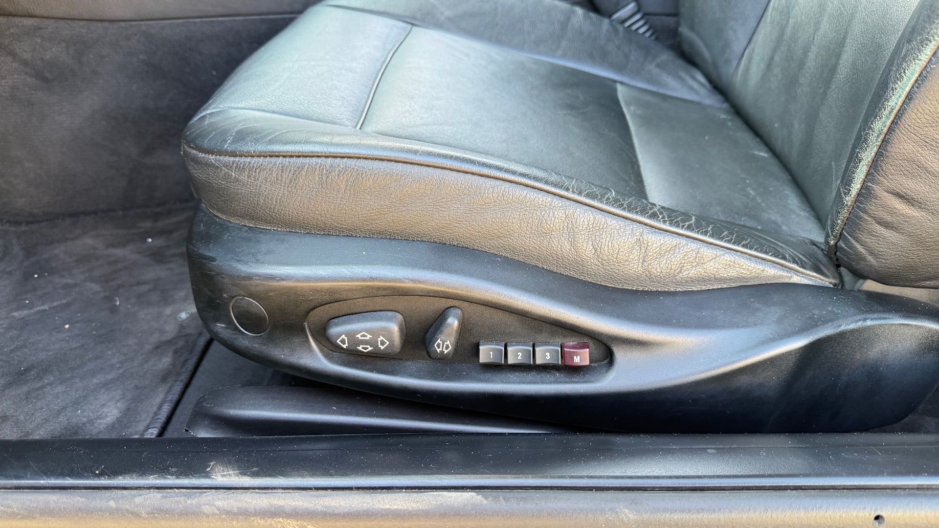BMW Série 3 323Ci 2.5i L6 170ch PACK LUXE