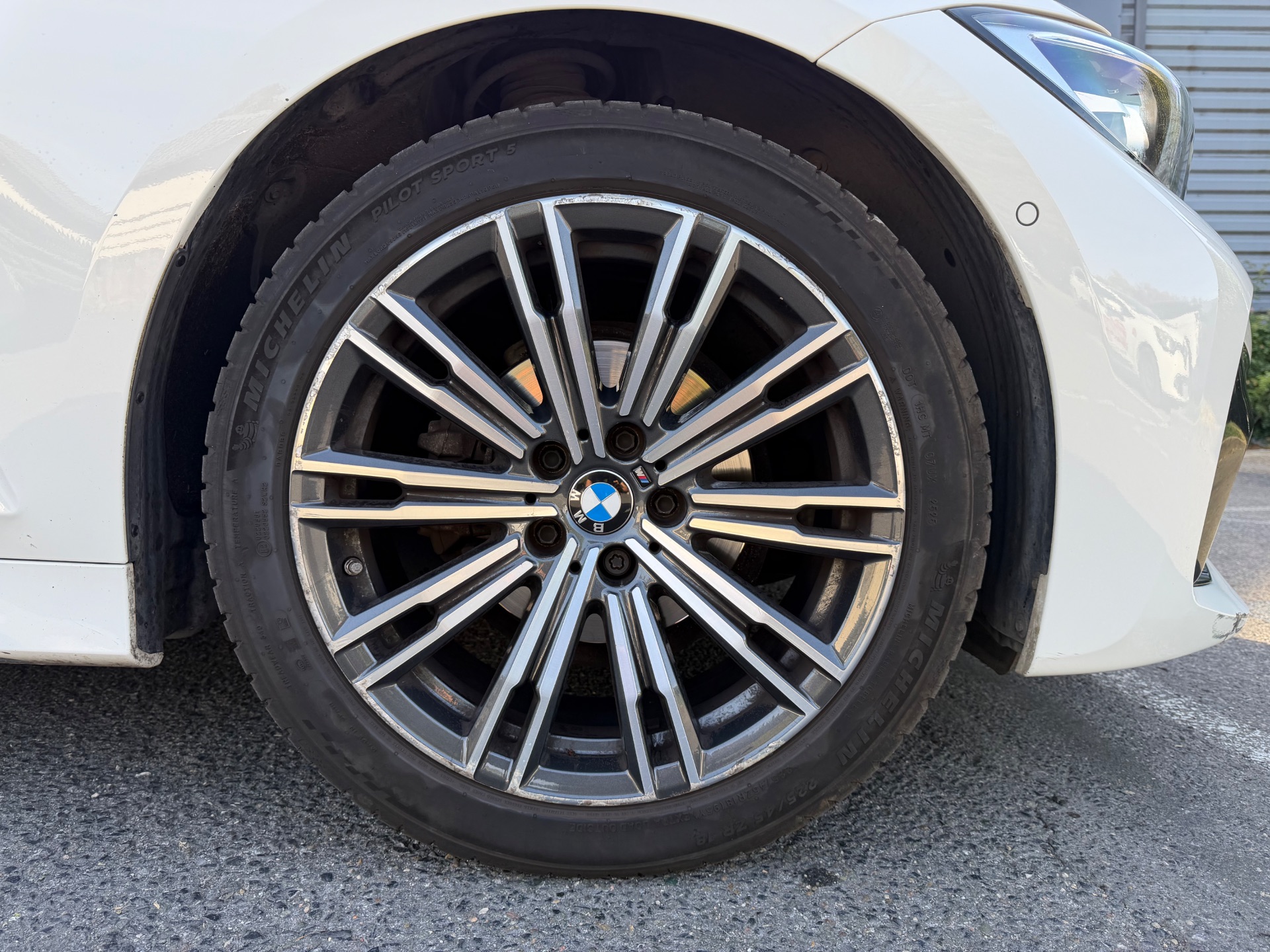 BMW Série 3 318i 2.0 i 16V Steptronic8 156ch M SPORT