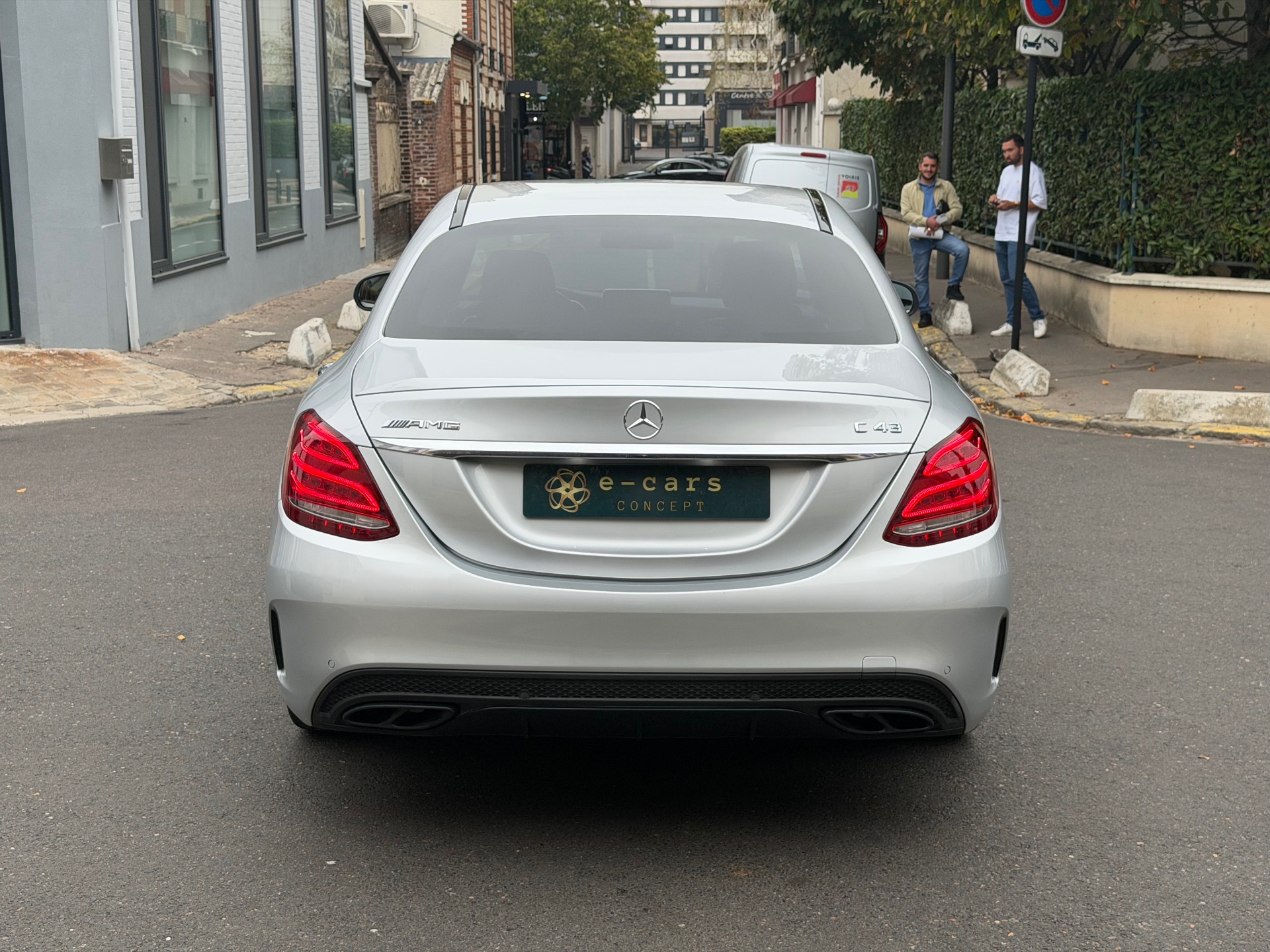 Mercedes-Benz Classe C 3.0 V6 biturbo 367ch 43 AMG