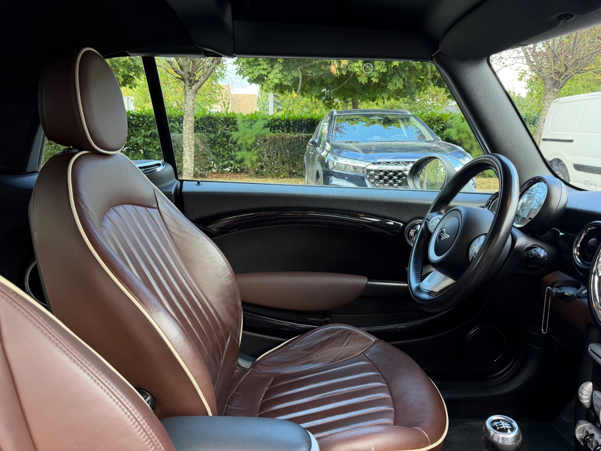 Mini Mini 2 Cabriolet Cooper 1.6 i 16V 120 cv 120ch CHILI