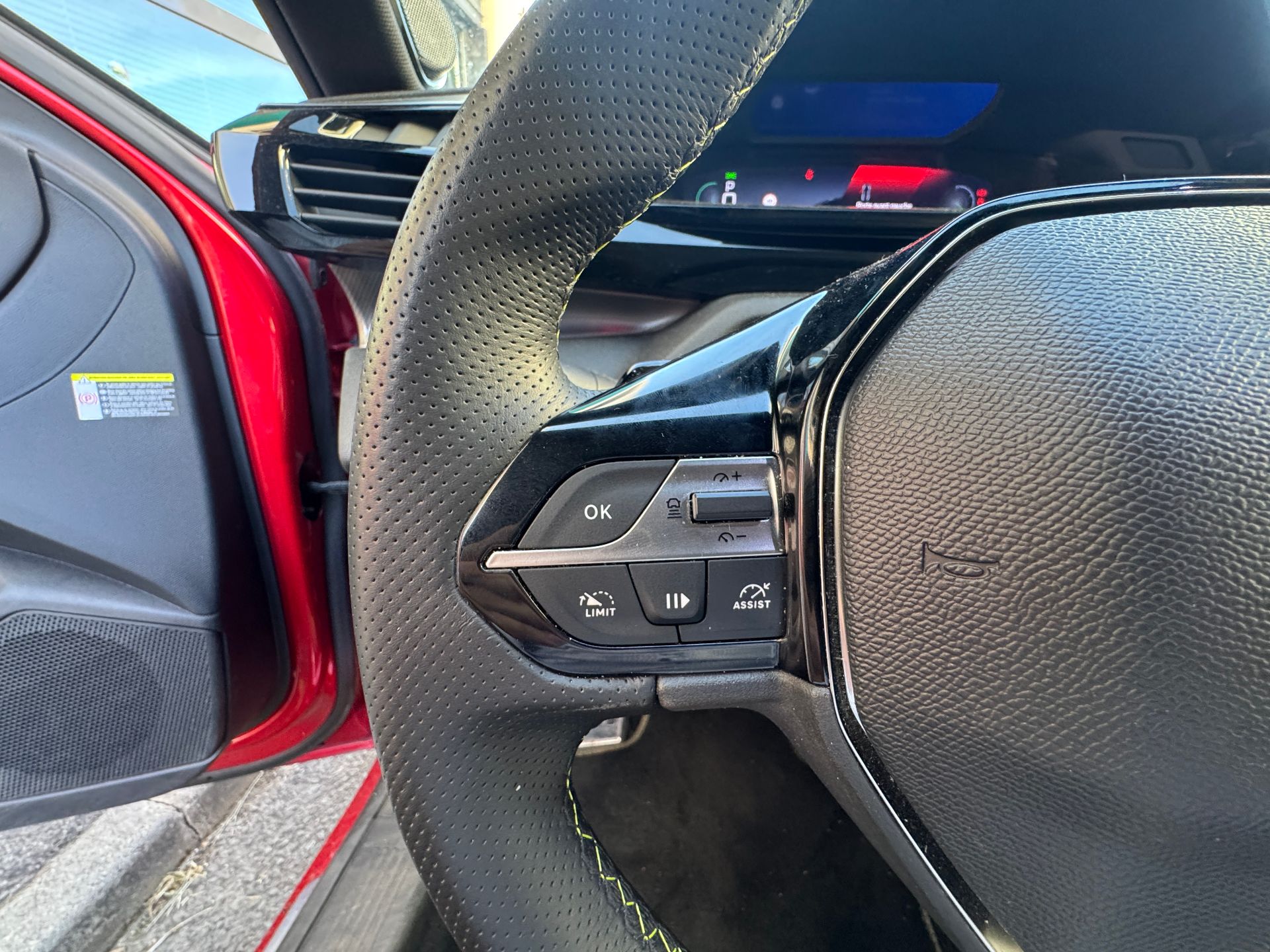Peugeot 308 SW 1.2 HYBRID 136ch GT LINE
