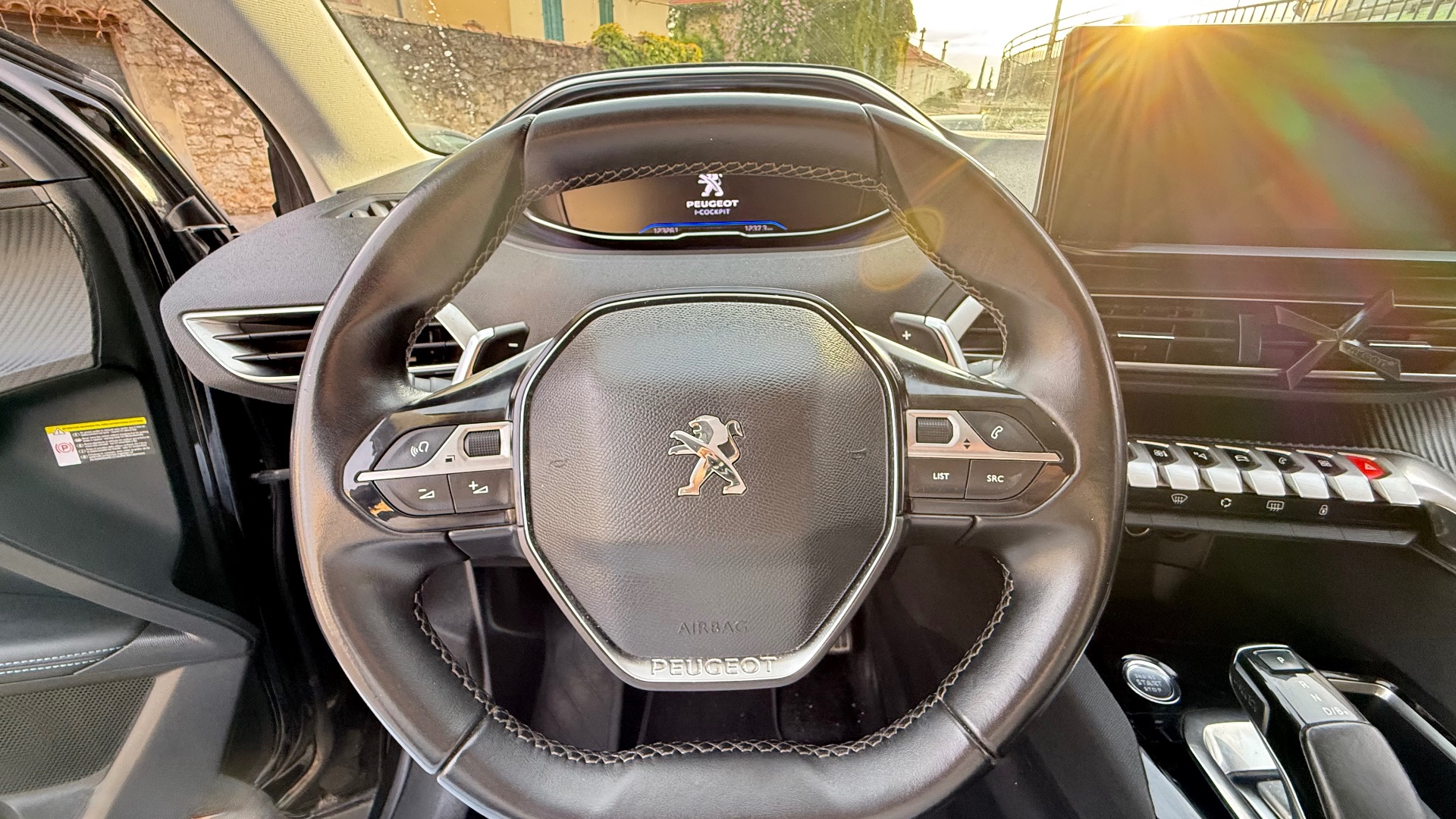 Peugeot 3008 1.6 HYBRID RECHARGEABLE e-EAT8 225ch ALLURE