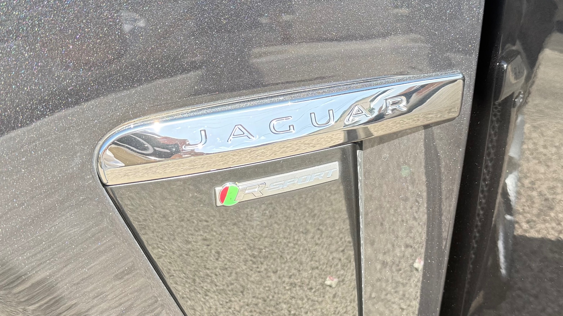 Jaguar XF 3.0 V6 D 241ch R-Sport