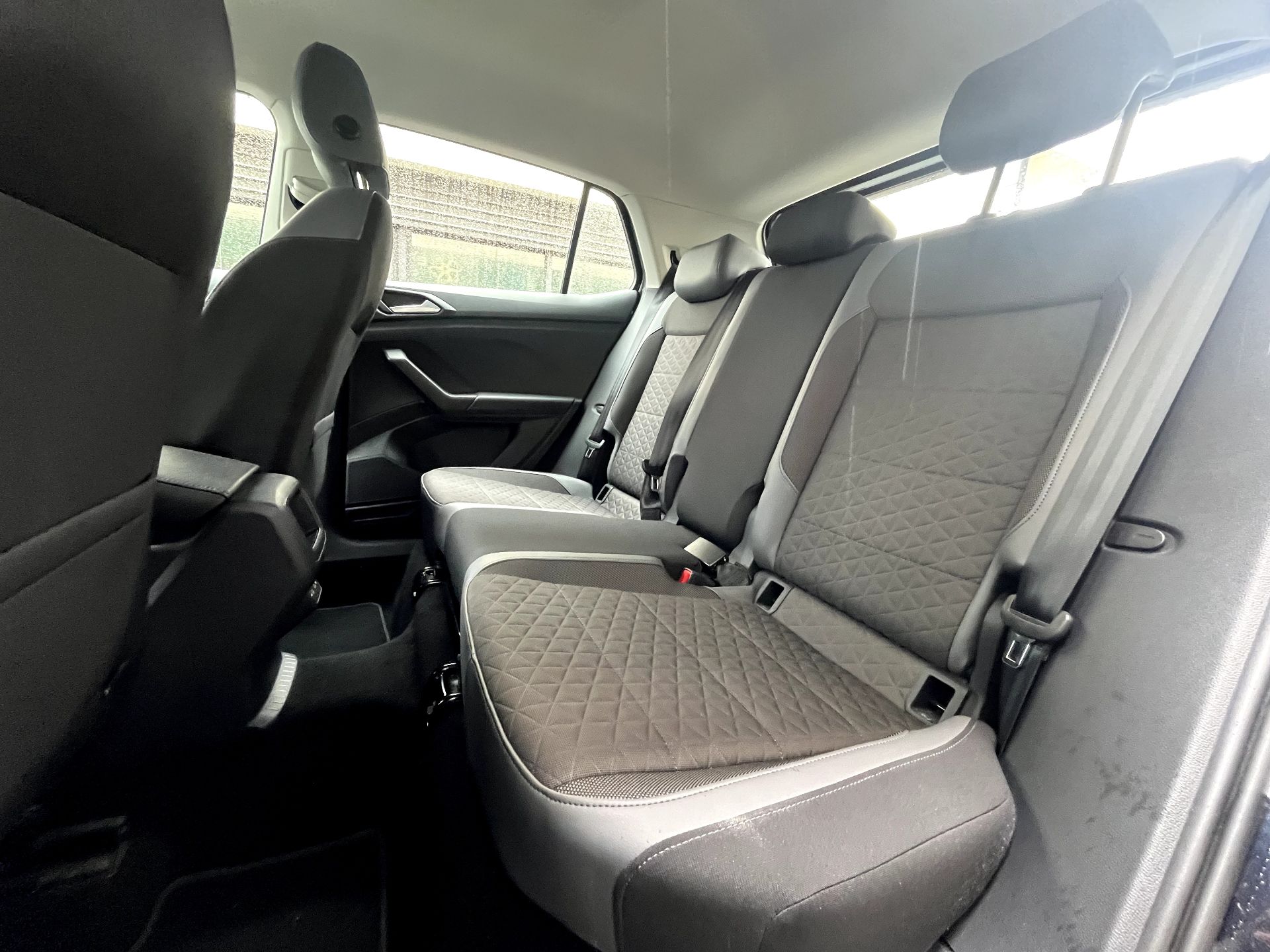 volkswagen T-Cross 110CH 110ch R-Line Tech