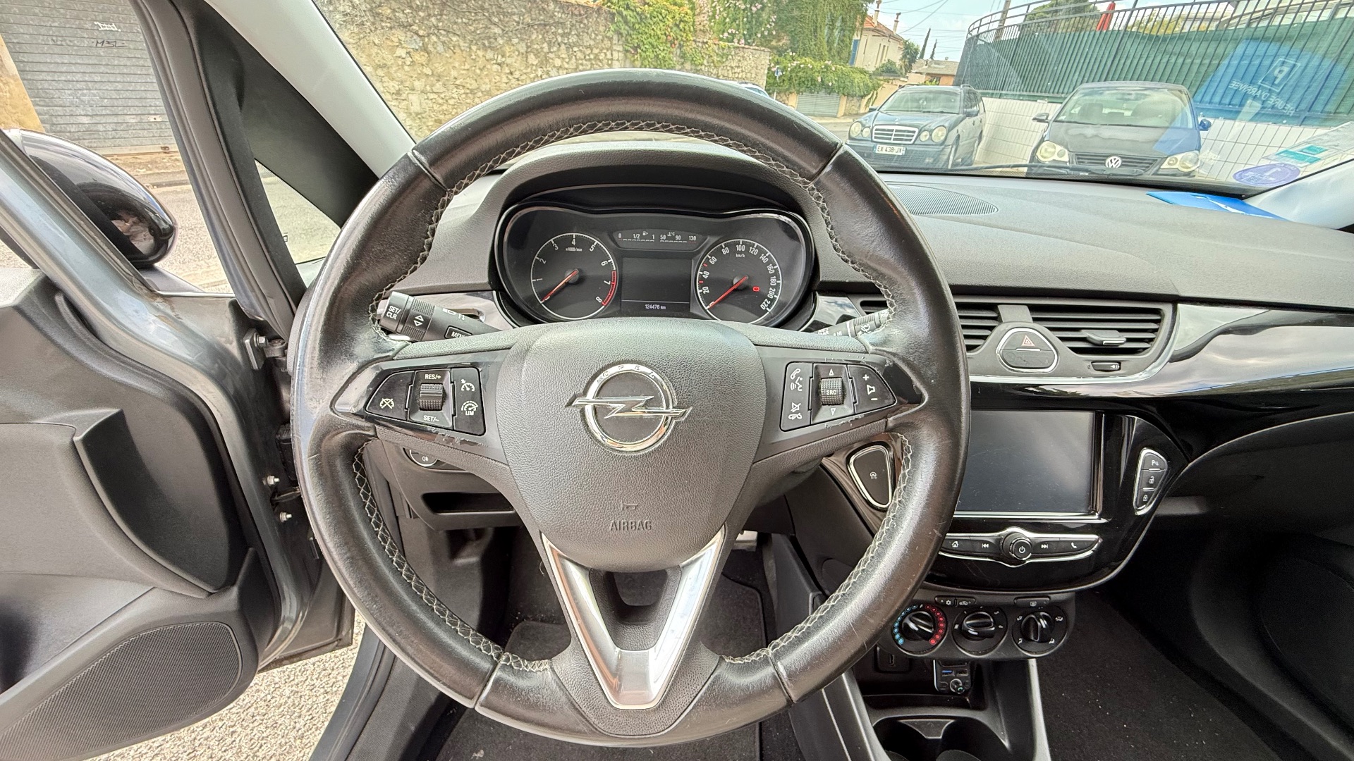 Opel Corsa 1.4i 90ch COLOR EDITION