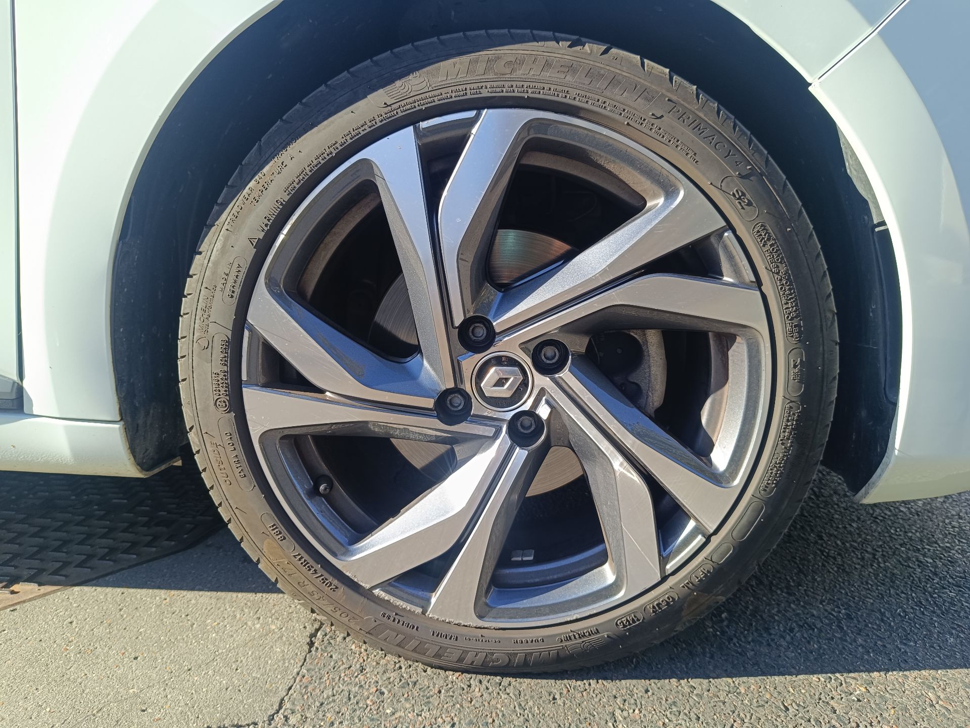RENAULT CLIO 1.3 TCE 140ch rs line