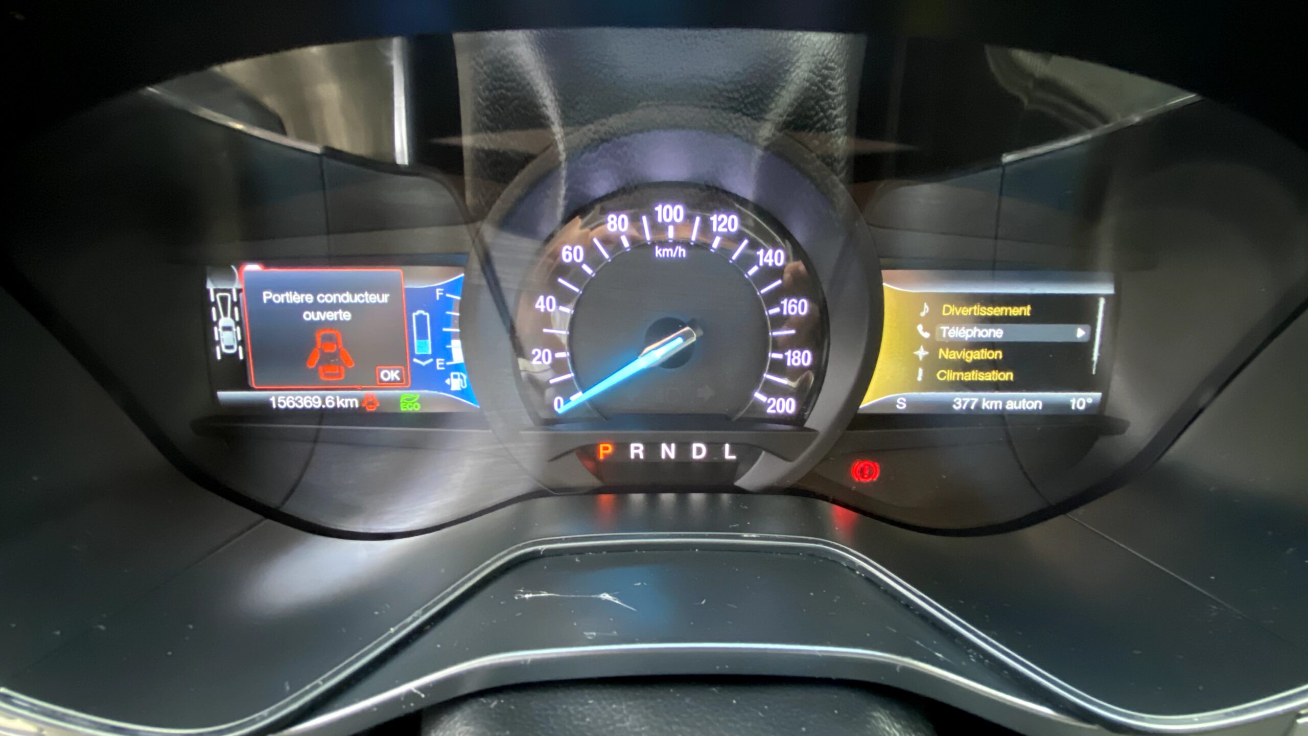 Ford Mondeo 2.0 i 187ch Vignale