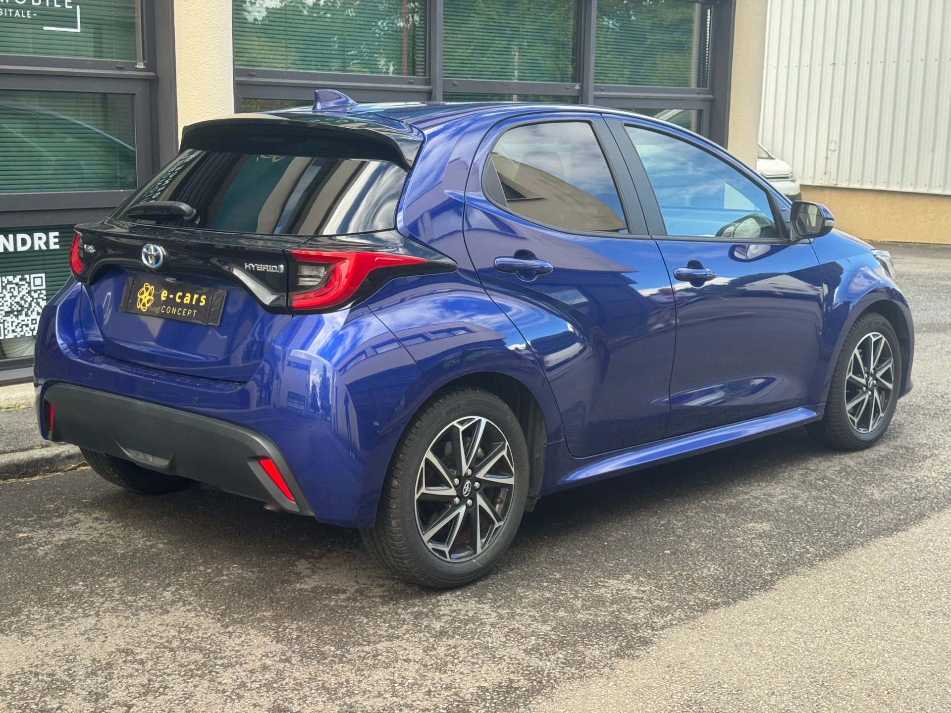 Toyota Yaris 1.5 VVTI 12V 116 HSD Hybrid E-CVT 92ch DESIGN PACK