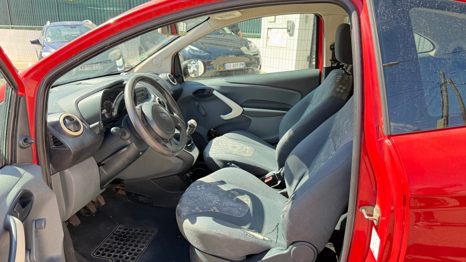 Ford Ka 1.2 ESSENCE 69ch TITANIUM