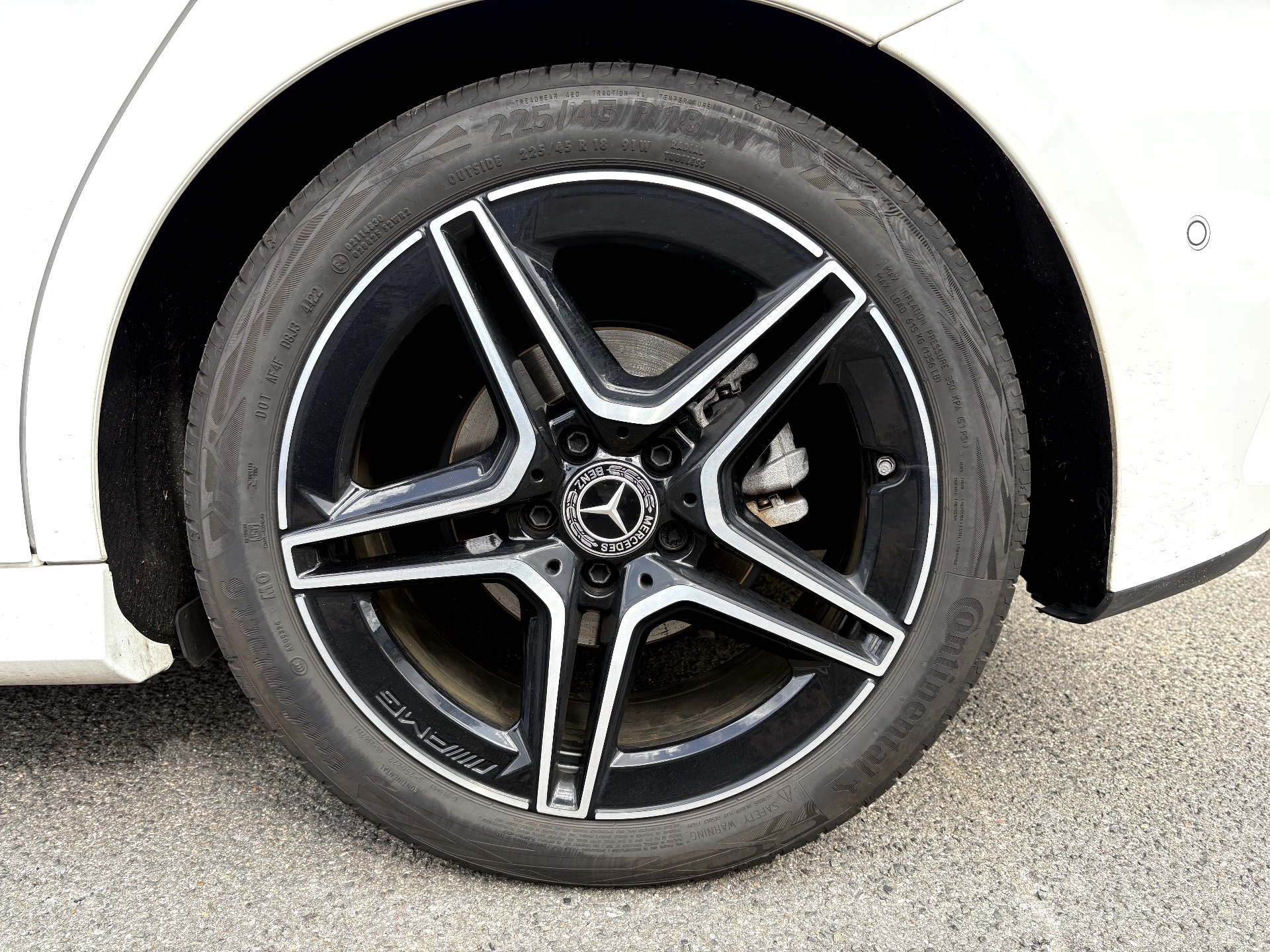 Mercedes-Benz Classe A 1.3 16V EQ Boost 7G-DCT BVA 136ch AMG LINE