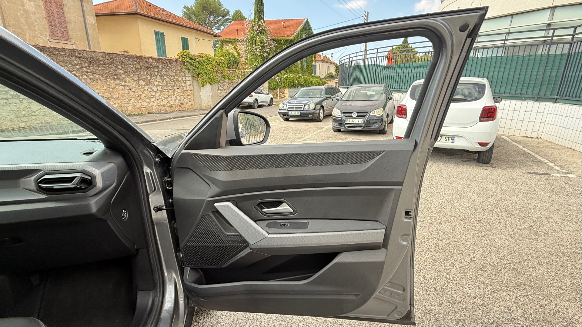 Dacia Duster 1.6 HYBRID 140ch Journey