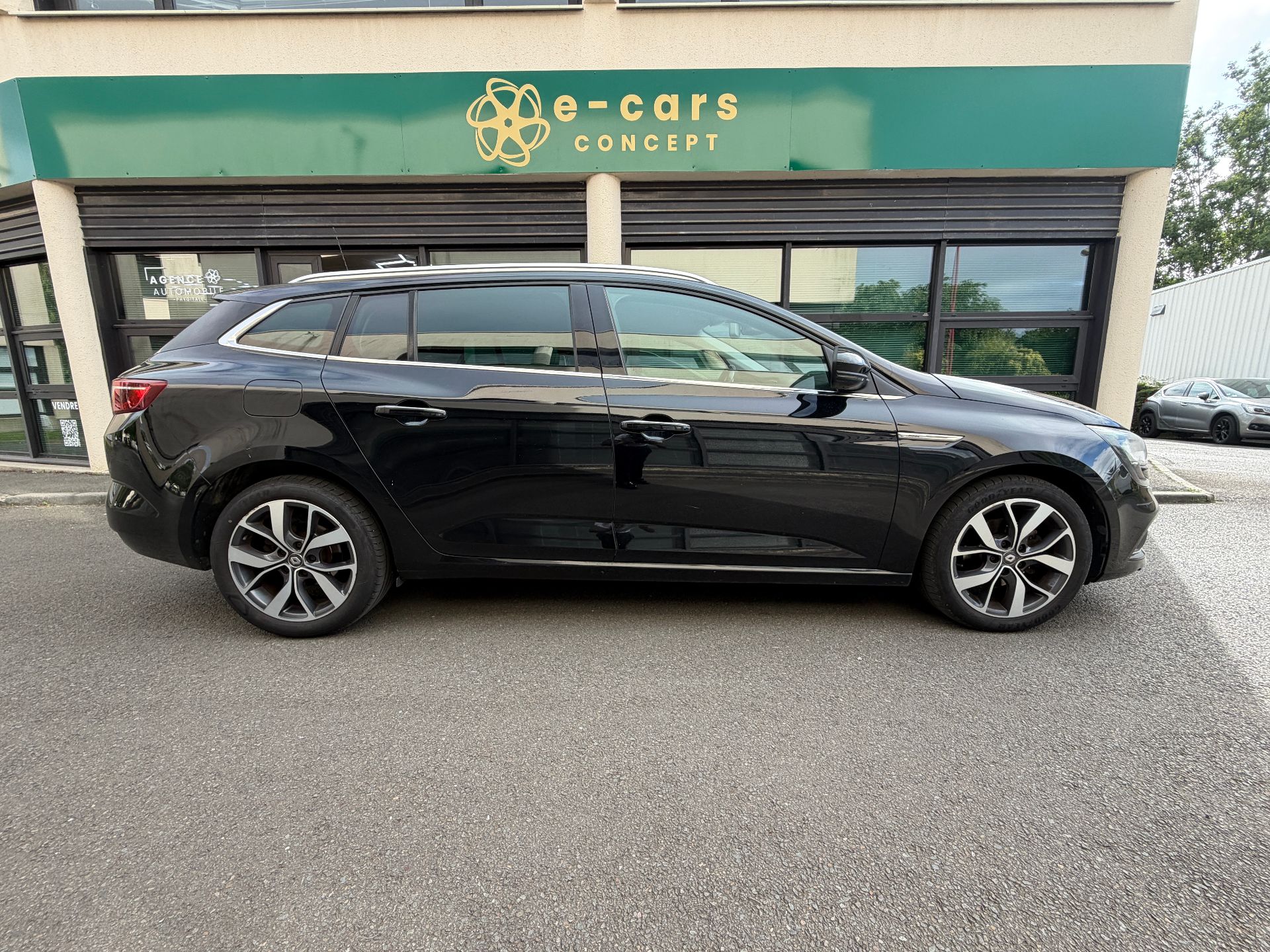 Renault Mégane “Intense Bose” – 8 490 € (Max 6890€)