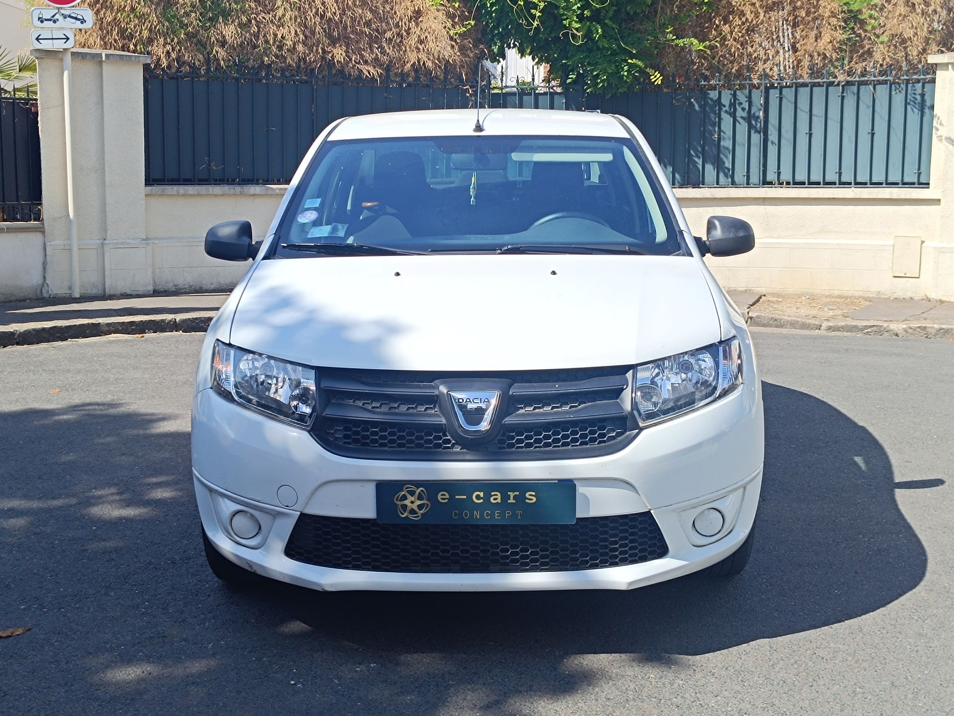 Dacia Logan 1.2i 75ch