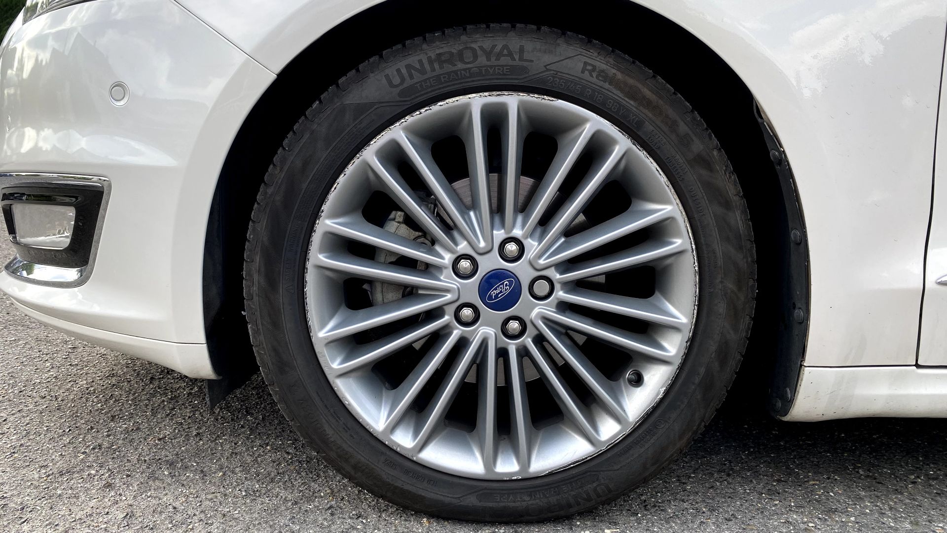 Ford Mondeo 2.0 i 187ch Vignale