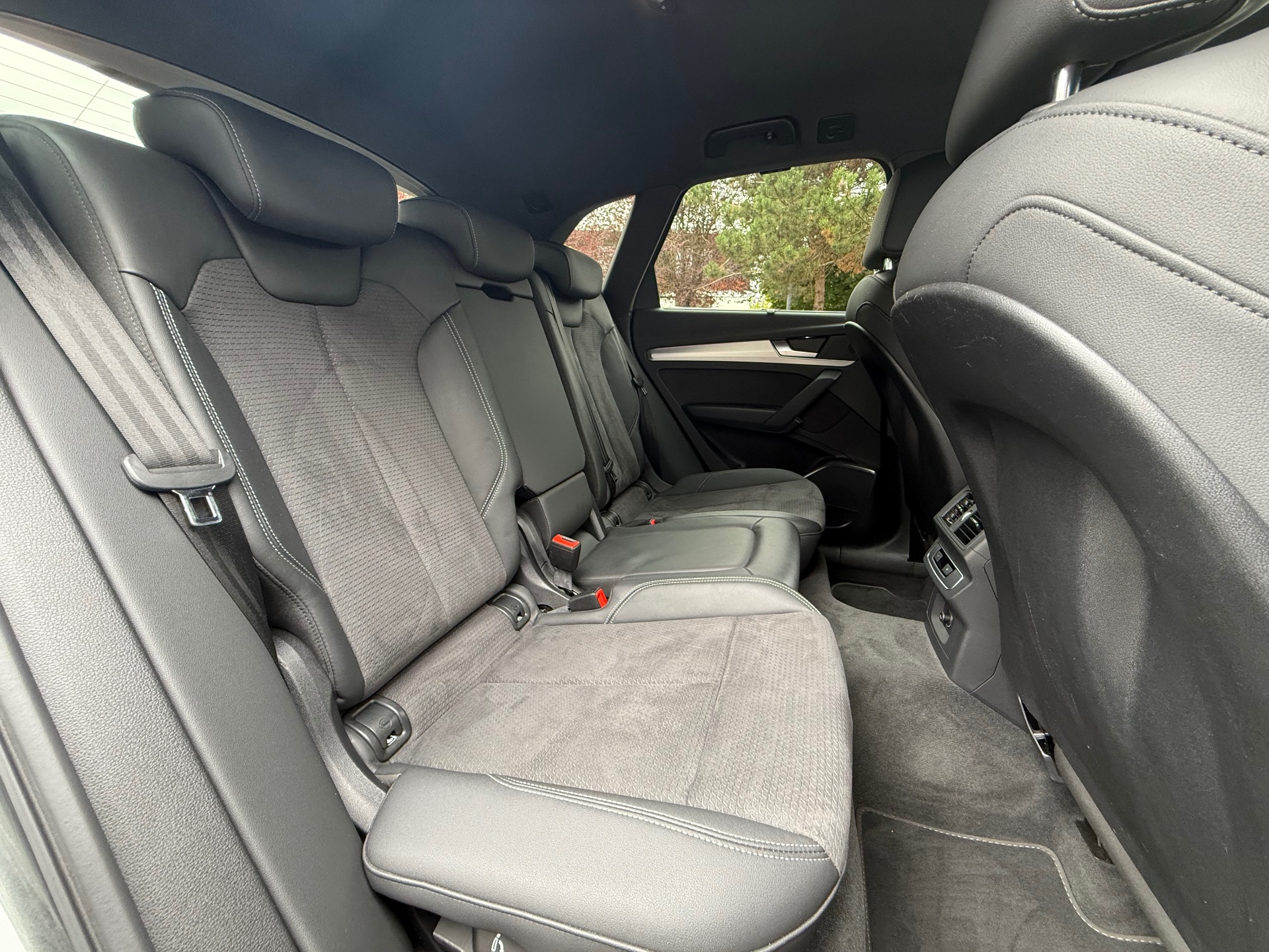 Audi Q5 55 TFSIe 2.0 367ch Hybrid 367ch S-line